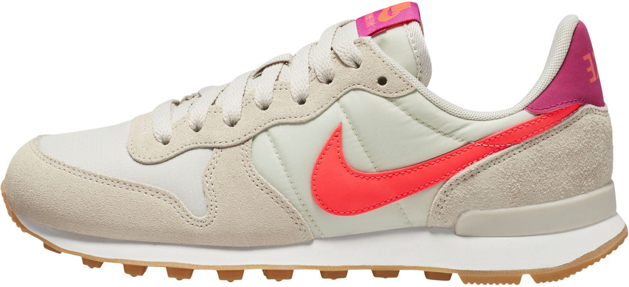 otto nike internationalist
