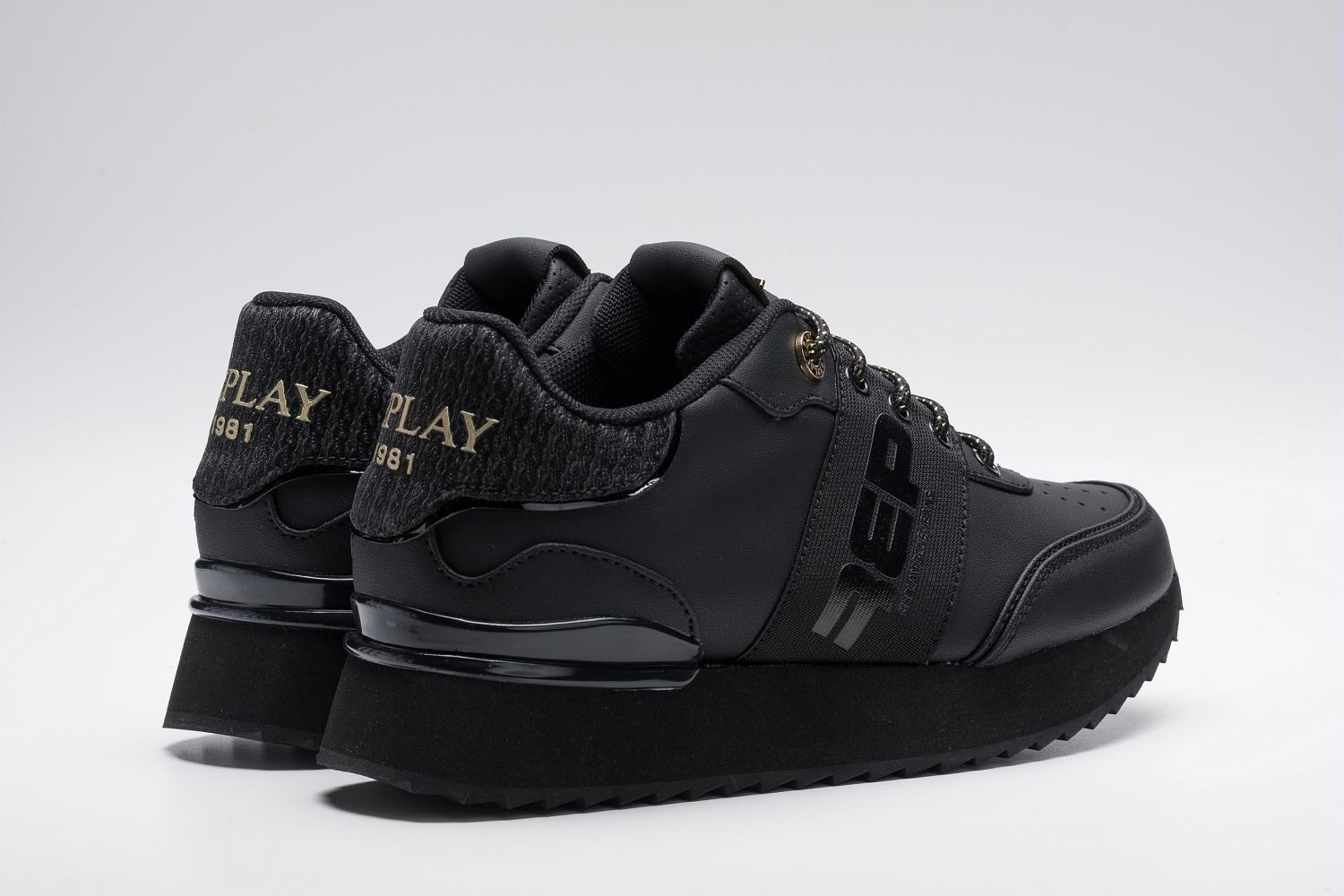 Replay Plateausneaker Schnürschuh, Freizeitsneaker, Halbschuh mit Perforati günstig online kaufen