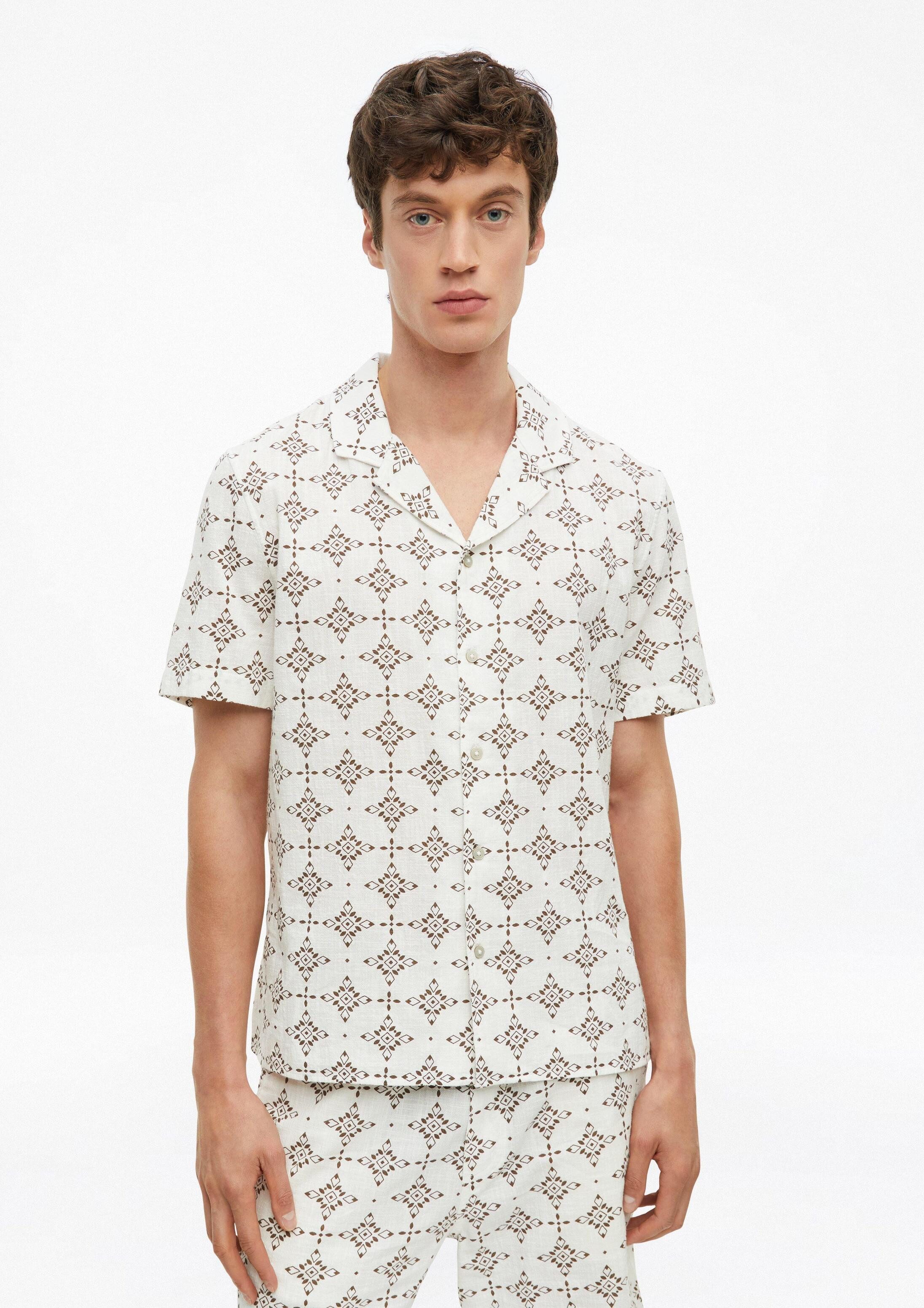 s.Oliver Kurzarmhemd Hemd Resort Fit: Strukturiertes Baumwollhemd mit All-over-Print