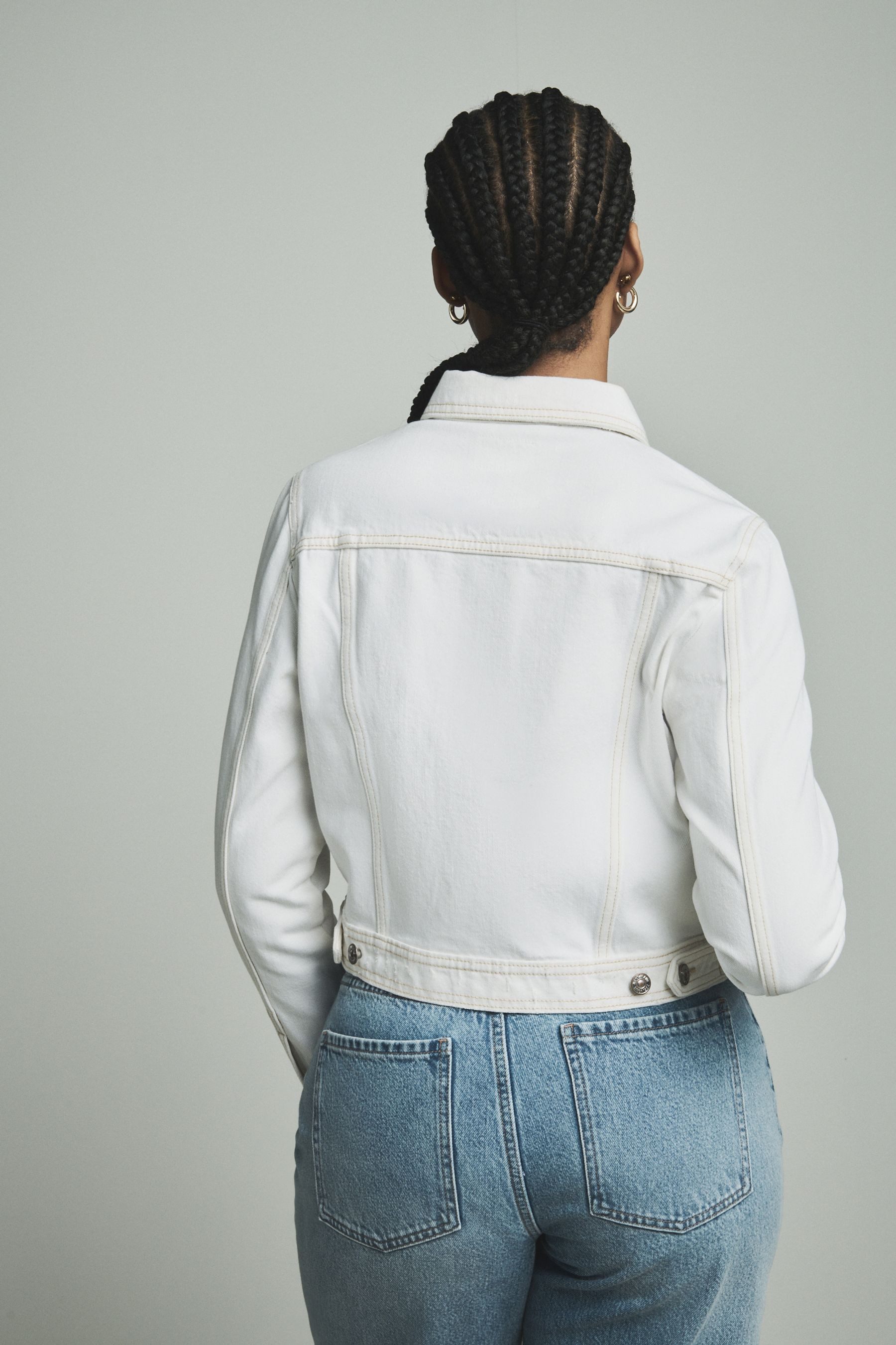 Next Jeansjacke Trucker-Jeansjacke für eine größere günstig online kaufen