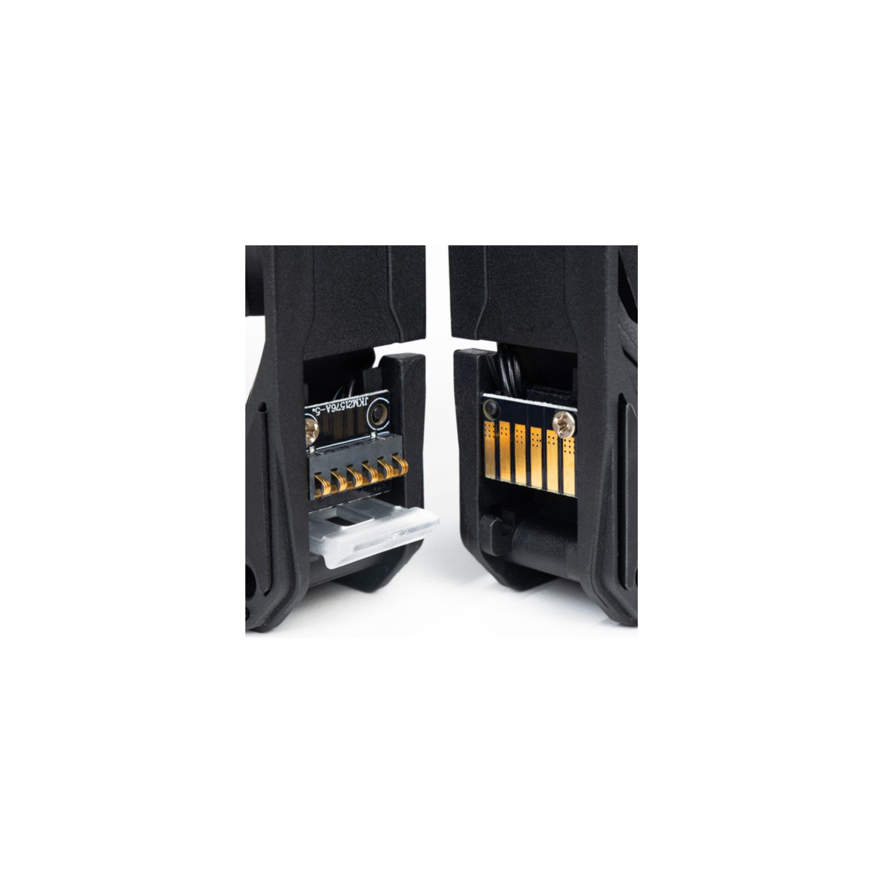 Chieftec Gehäuselüfter ICEBERG 240 DARK