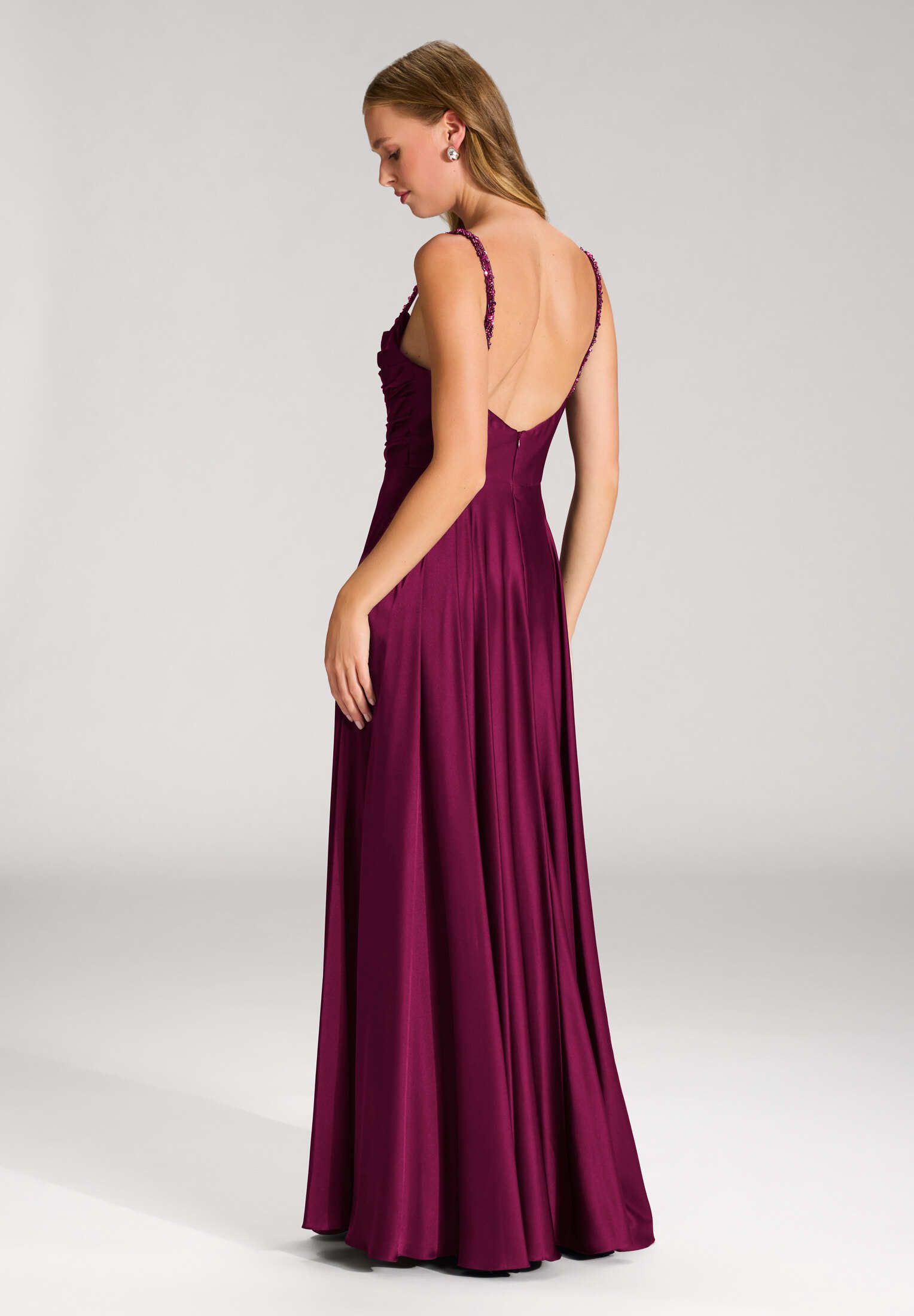 Hey Kyla Abendkleid Taillierter Schnitt mit fließendem Rockteil günstig online kaufen