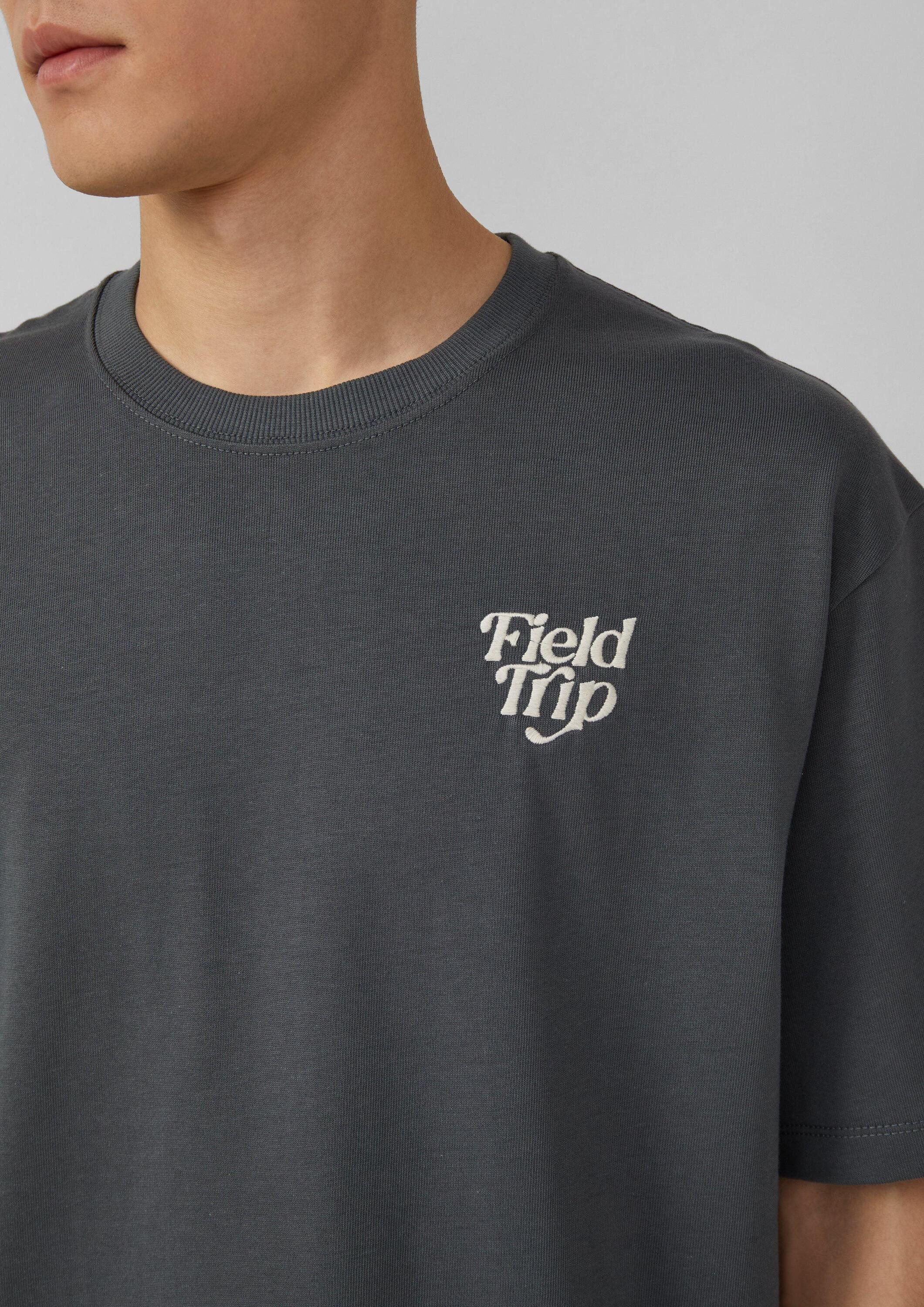 s.Oliver Kurzarmshirt T-Shirt Heavy Jersey T-Shirt im Relaxed Fit mit Stickerei