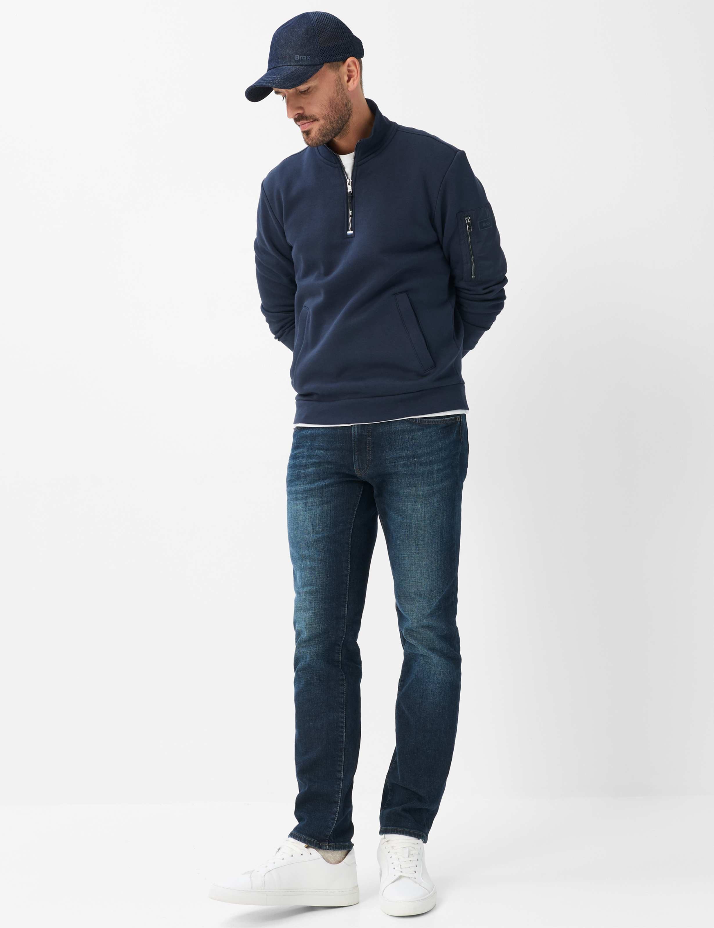 Brax 5-Pocket-Jeans Style CHUCK Denim: Five-Pocker-Jeans im Modern Fit – Bild 3 von 5