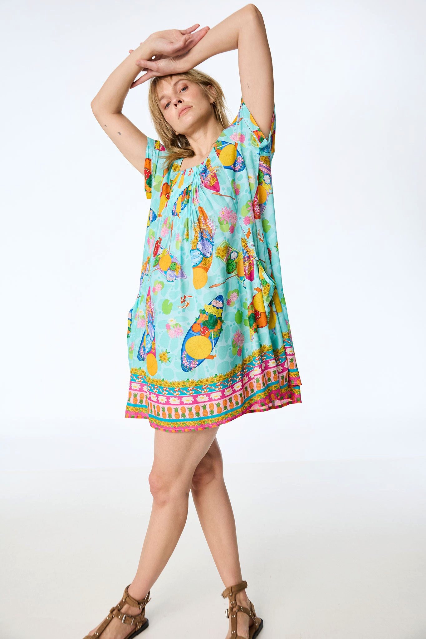 Himalaya Clothing Tunika Kleid Damen mit sommerlichen und floralen Motiven weich & atmungsaktiv Seidig-fließendes Sommerkleid aus leichter Viskose