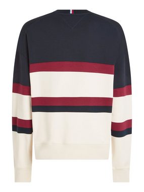 Tommy Hilfiger Sweatshirt MONOTYPE COLOR BLOCK SWEATSHIRT mit modischem Logoschriftzug auf der Brust