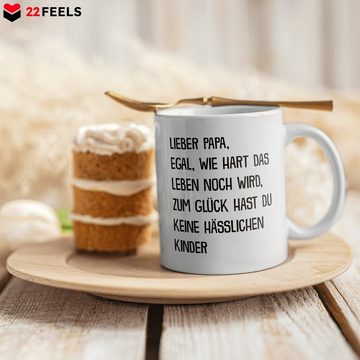 22Feels Tasse Papa Geschenk Vatertag Vater Geburtstag Kaffeetasse Mann Weihnachten, Keramik, Made in Germany, Spülmaschinenfest