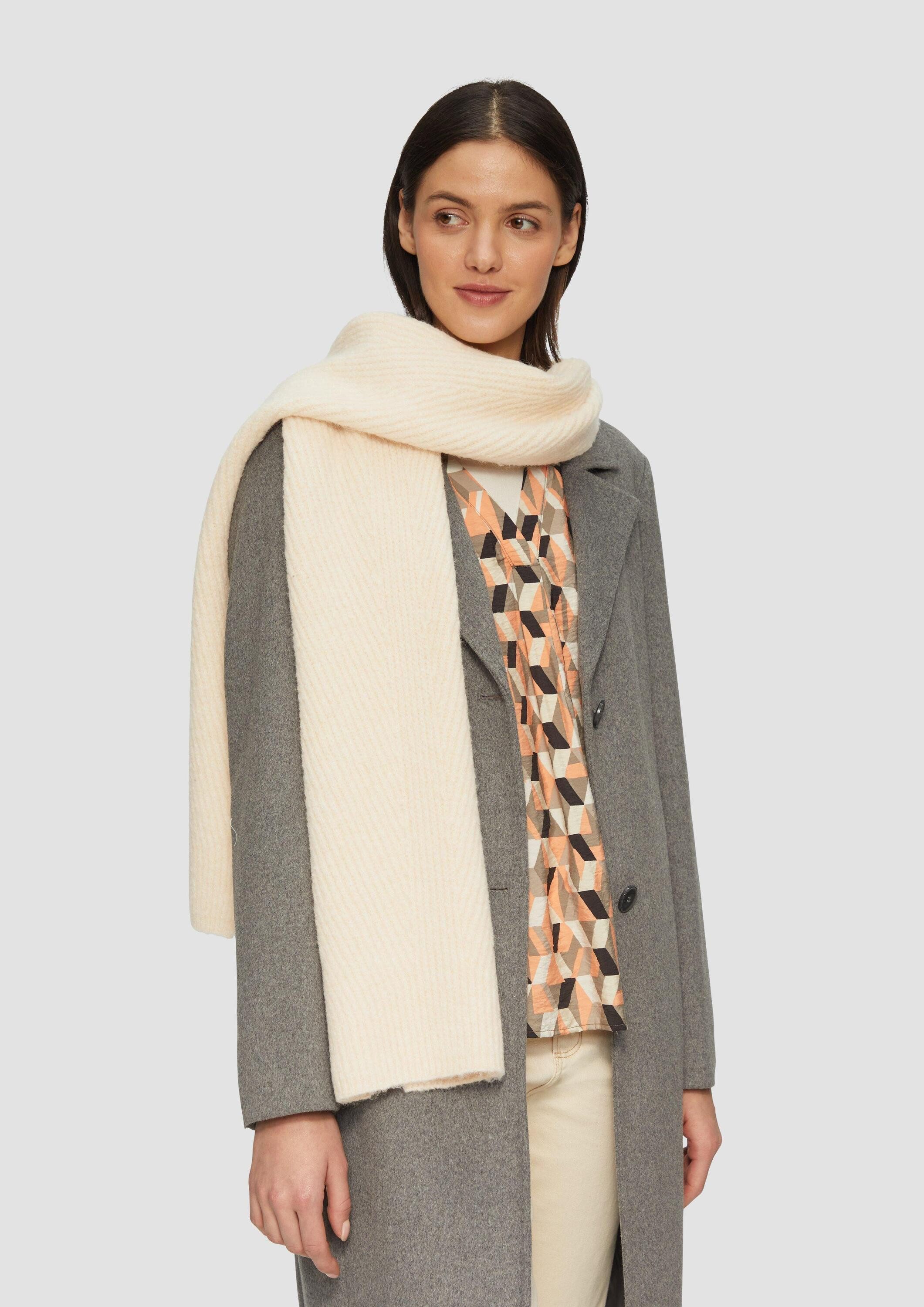 s.Oliver Schal Tuch, Strick-Schal mit Fischgrätenmuster und Logo-Ring günstig online kaufen