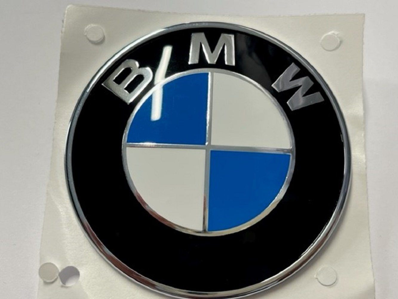 BMW Schlüsselanhänger BMW Plakette Lenkrad Emblem Abzeichen Logo 3er 5er  6er 7er 32331117279 (1-tlg)