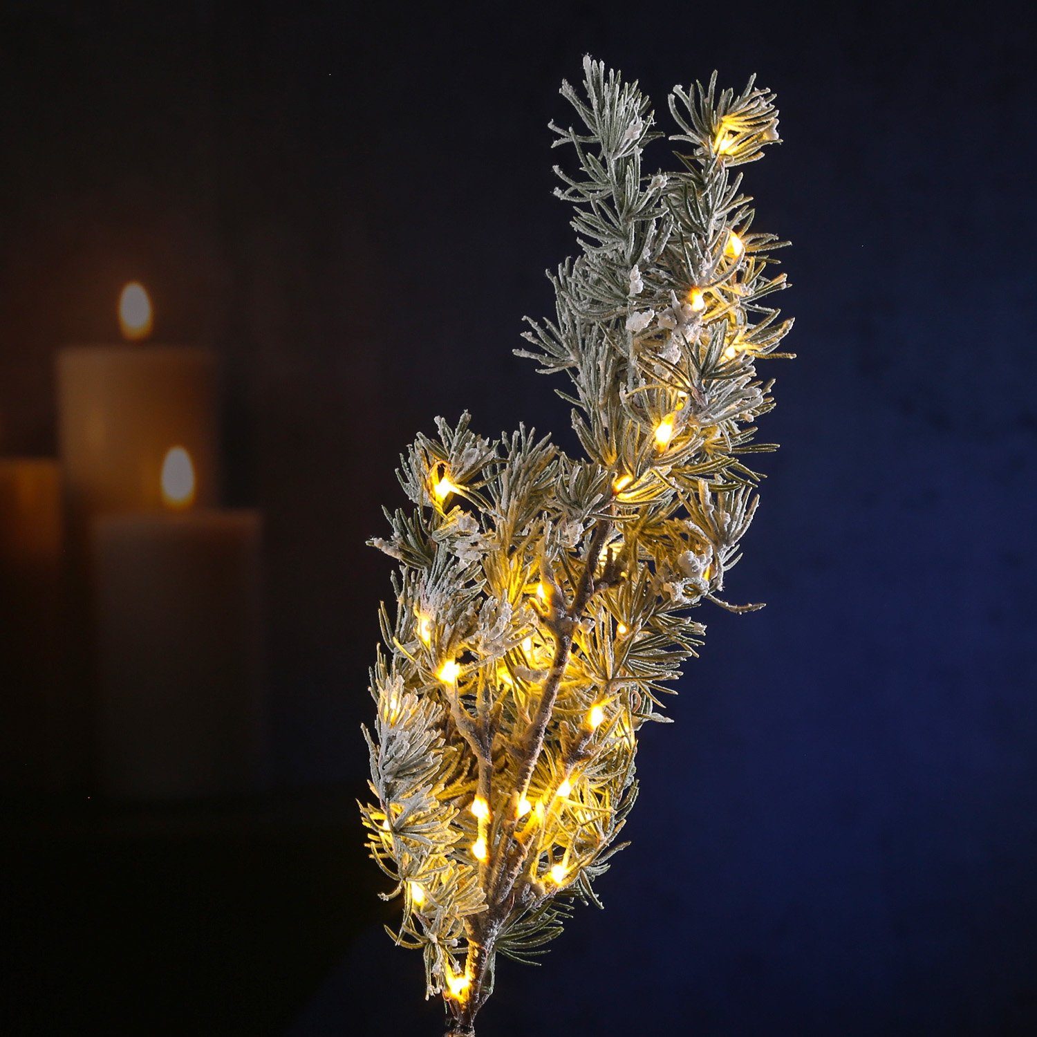 MARELIDA LED-Leuchtzweig LED Tannenzweig mit Zapfen günstig online kaufen