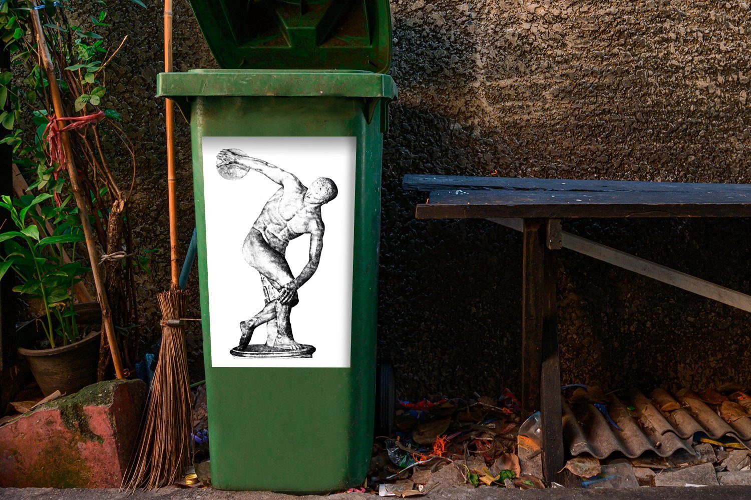 Mülleimer-aufkleber, namens Sticker, (1 Abfalbehälter einer MuchoWow Illustration Wandsticker geschnitzten Statue Mülltonne, Container, Diskuswerfer St),