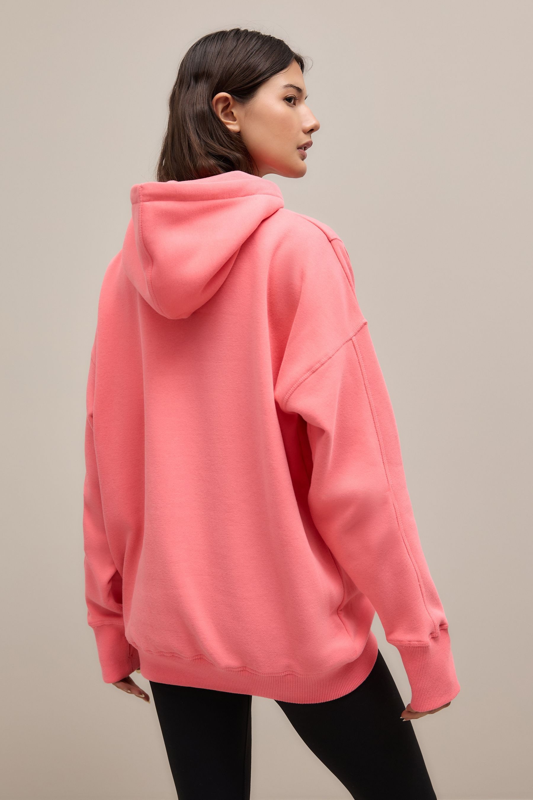 Next Kapuzenpullover Längeres Active Hoodie mit Taschen und Saumdetail (1-tlg)