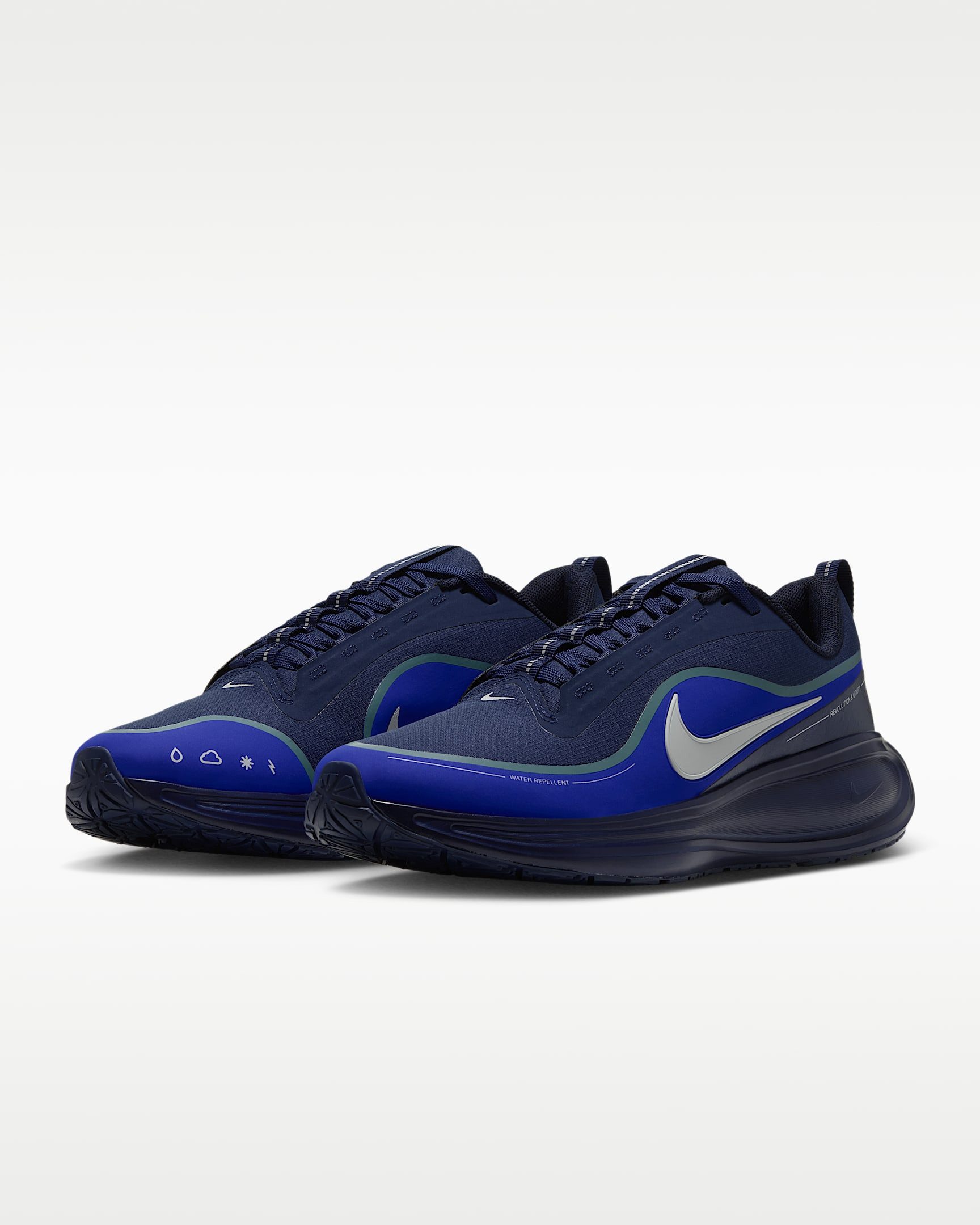 Nike Revolution 8 Utility Laufschuh