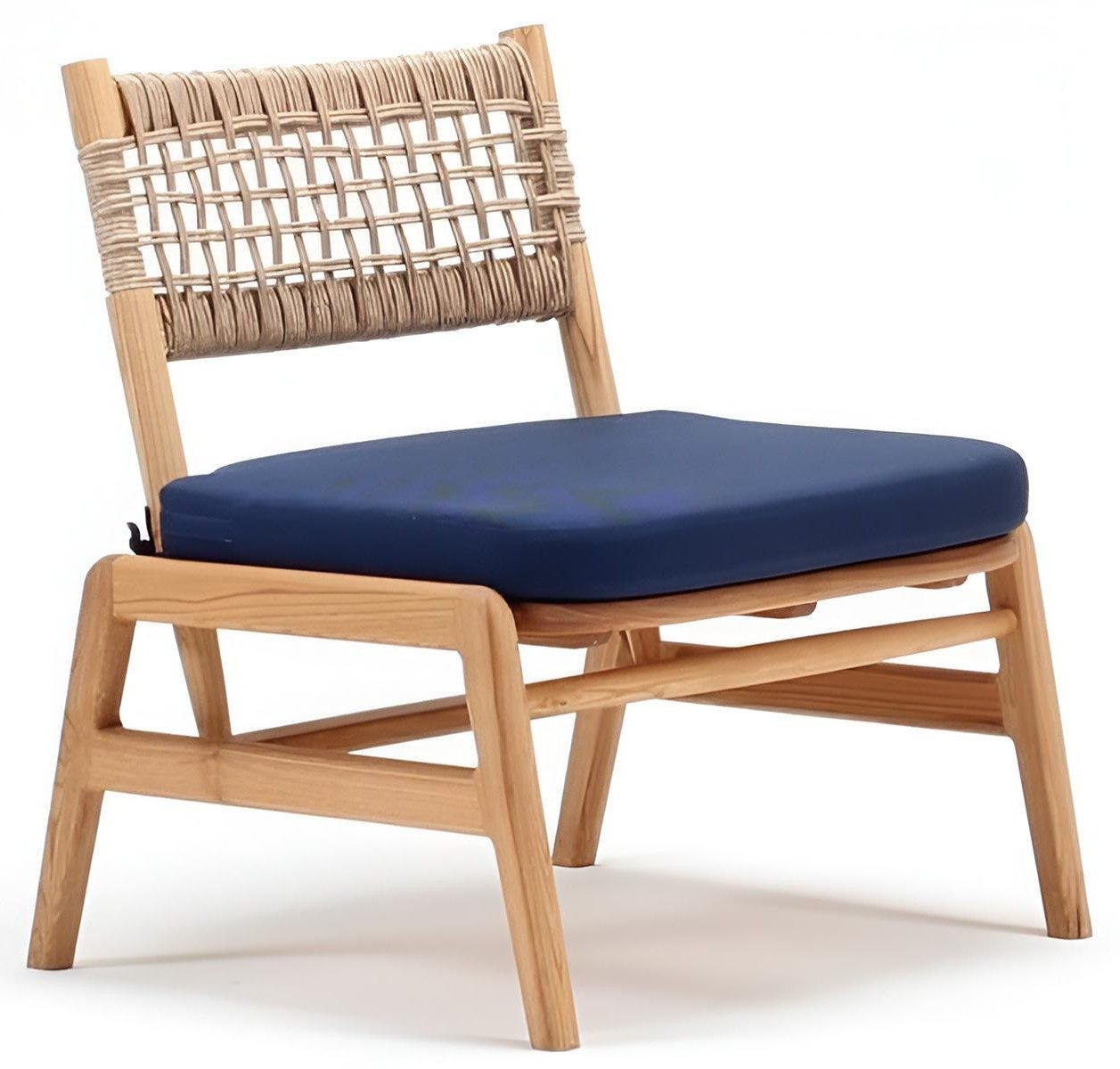 Xlmoebel Gartenstuhl Boho Rattan Stuhl mit blauem Kissen für Garten und Terrasse (Gartenstuhl, 1 St), Made in Europa