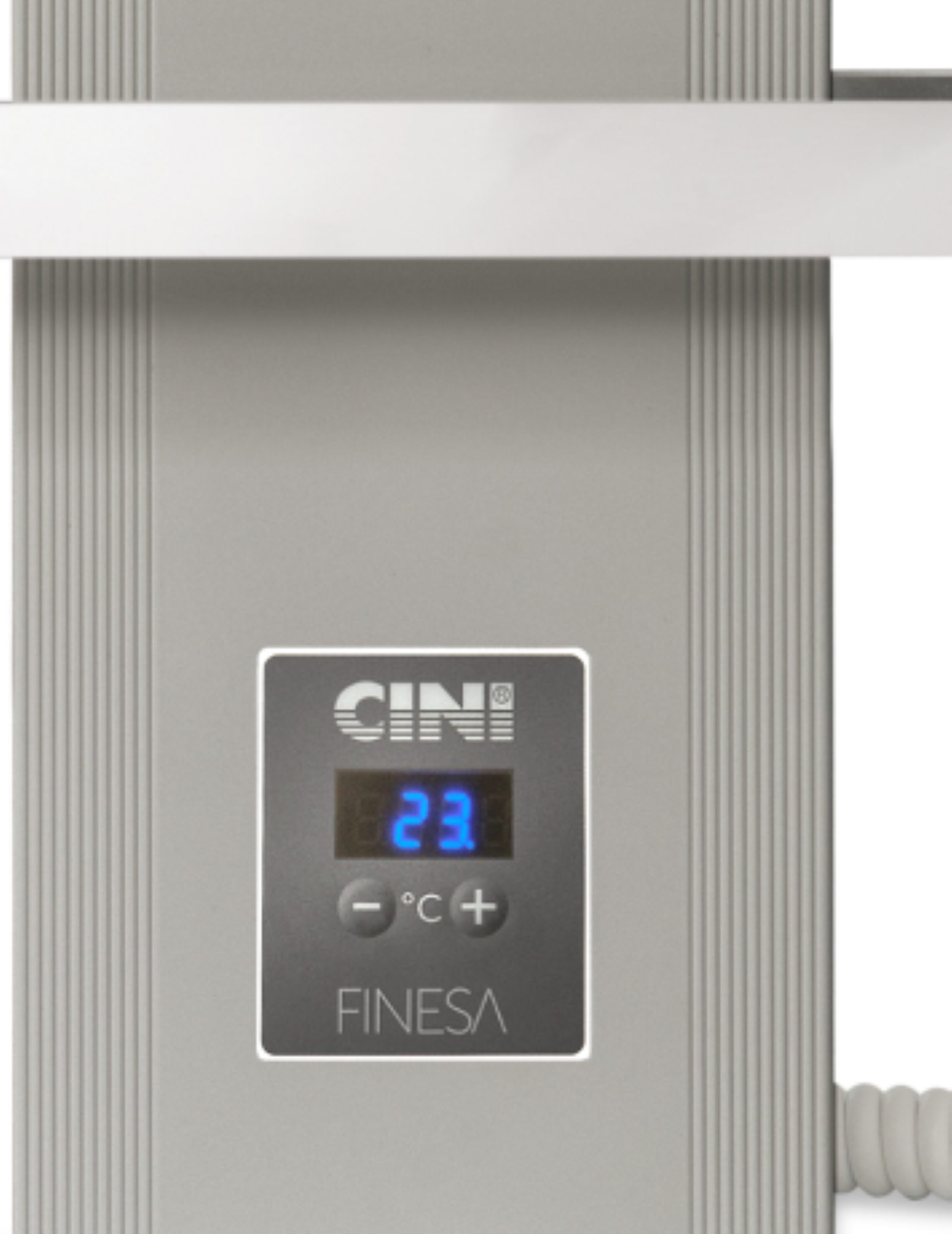 Finesa Elektrischer Badheizkörper mit Smarte Thermostat, Wärmeabgabe 400-1200W, 5 Jahre GARANTIE