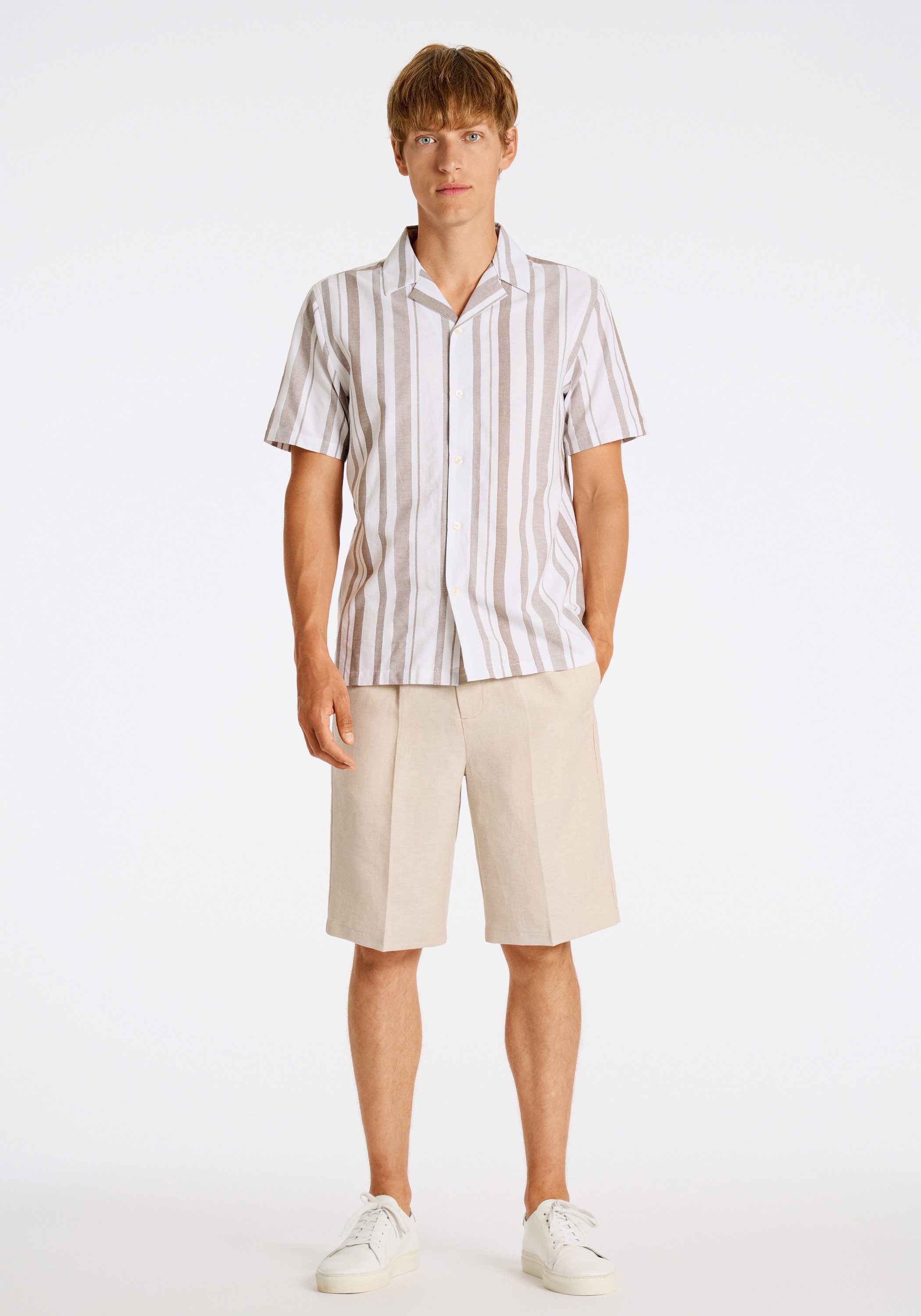 LINDBERGH Kurzarmhemd Freizeithemd (Kurzarm) Loose Fit