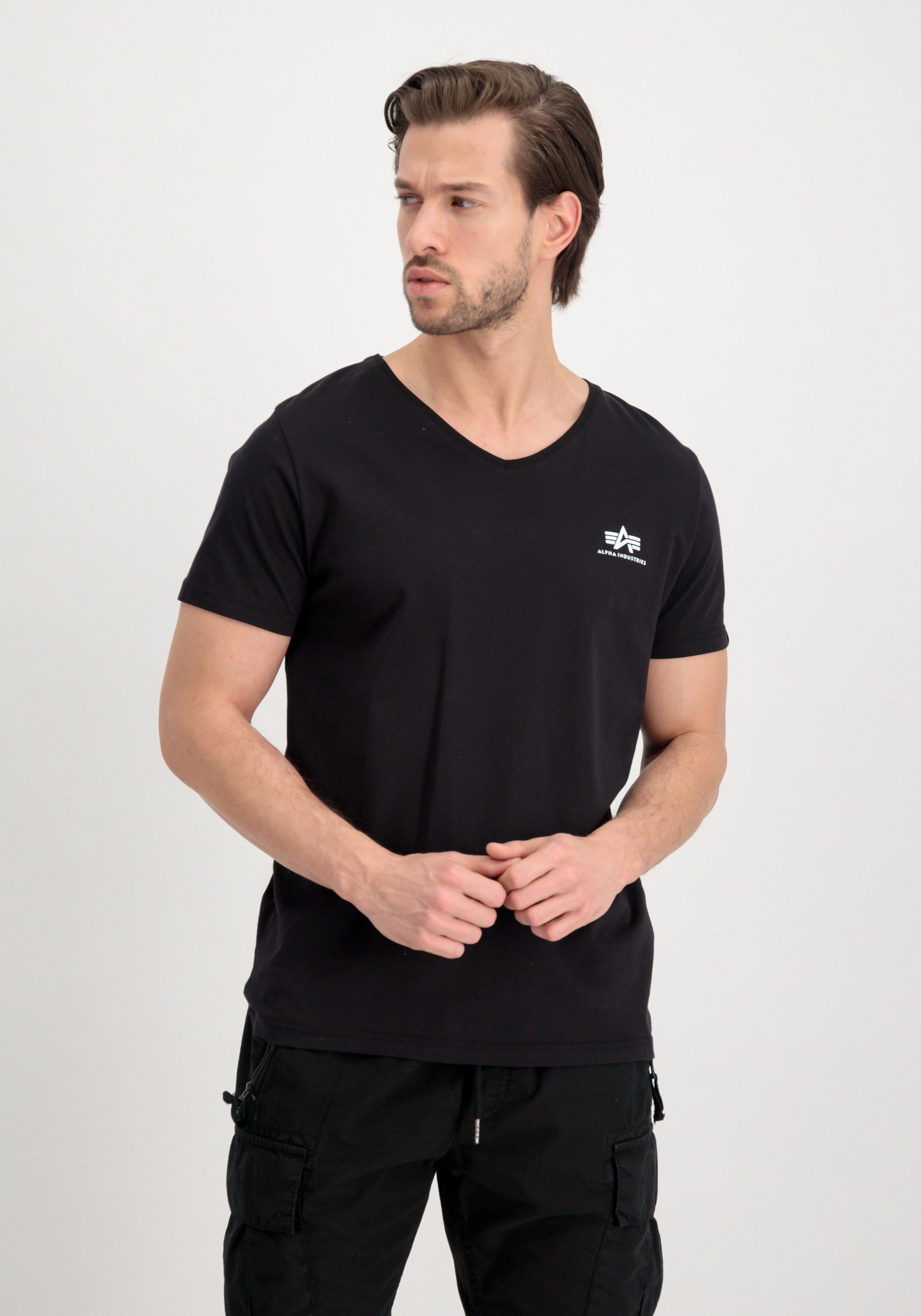 T Basic Small Industries Alpha - Logo Men black Industries T-Shirt T-Shirts V-Neck Alpha