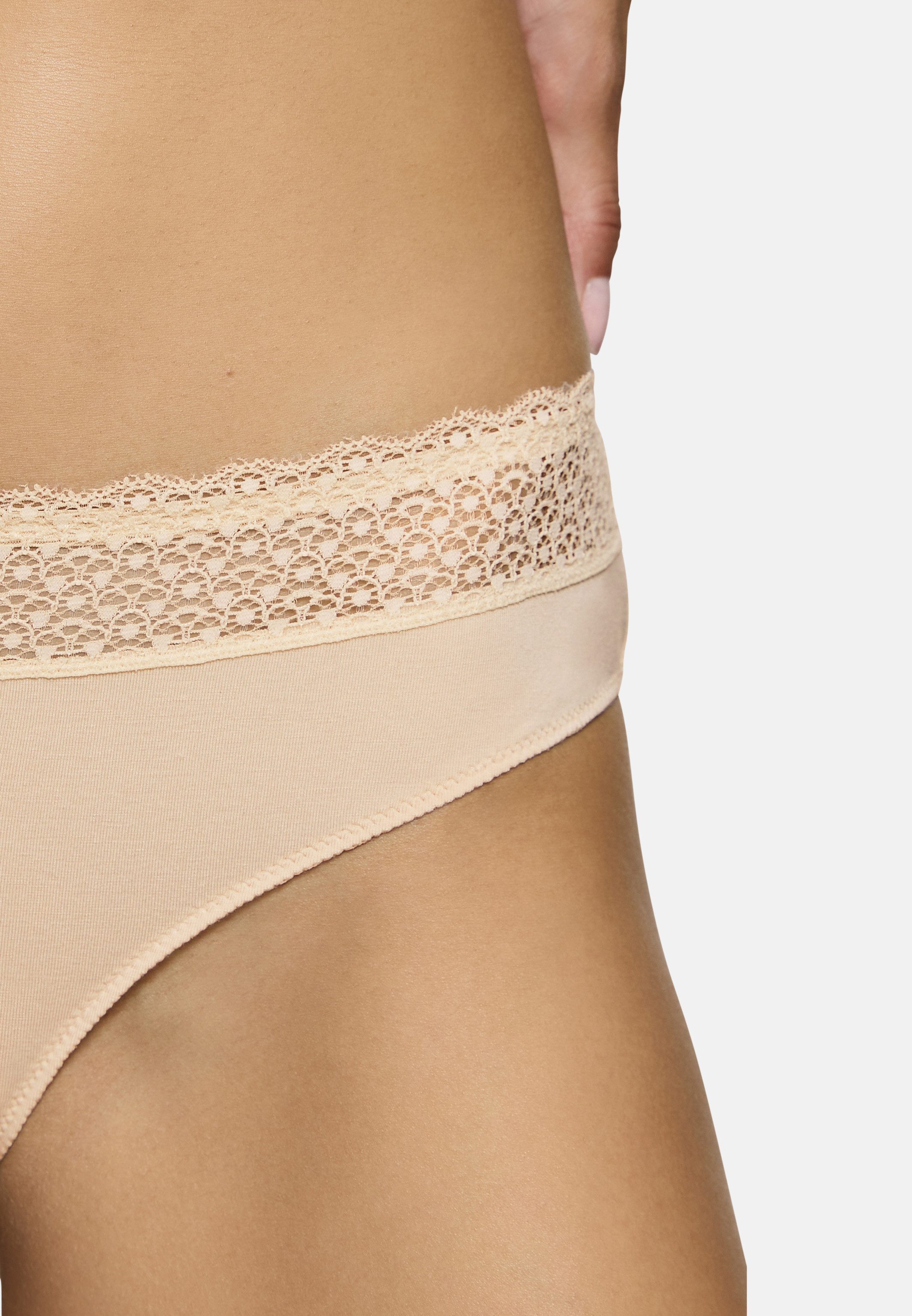 Triumph Tai-Slip 6er Pack Feel of Modal (Spar-Set, 6-St) Tai Slip - Atmungsaktiv - Eleganter Spitzenbund am Taillenrand