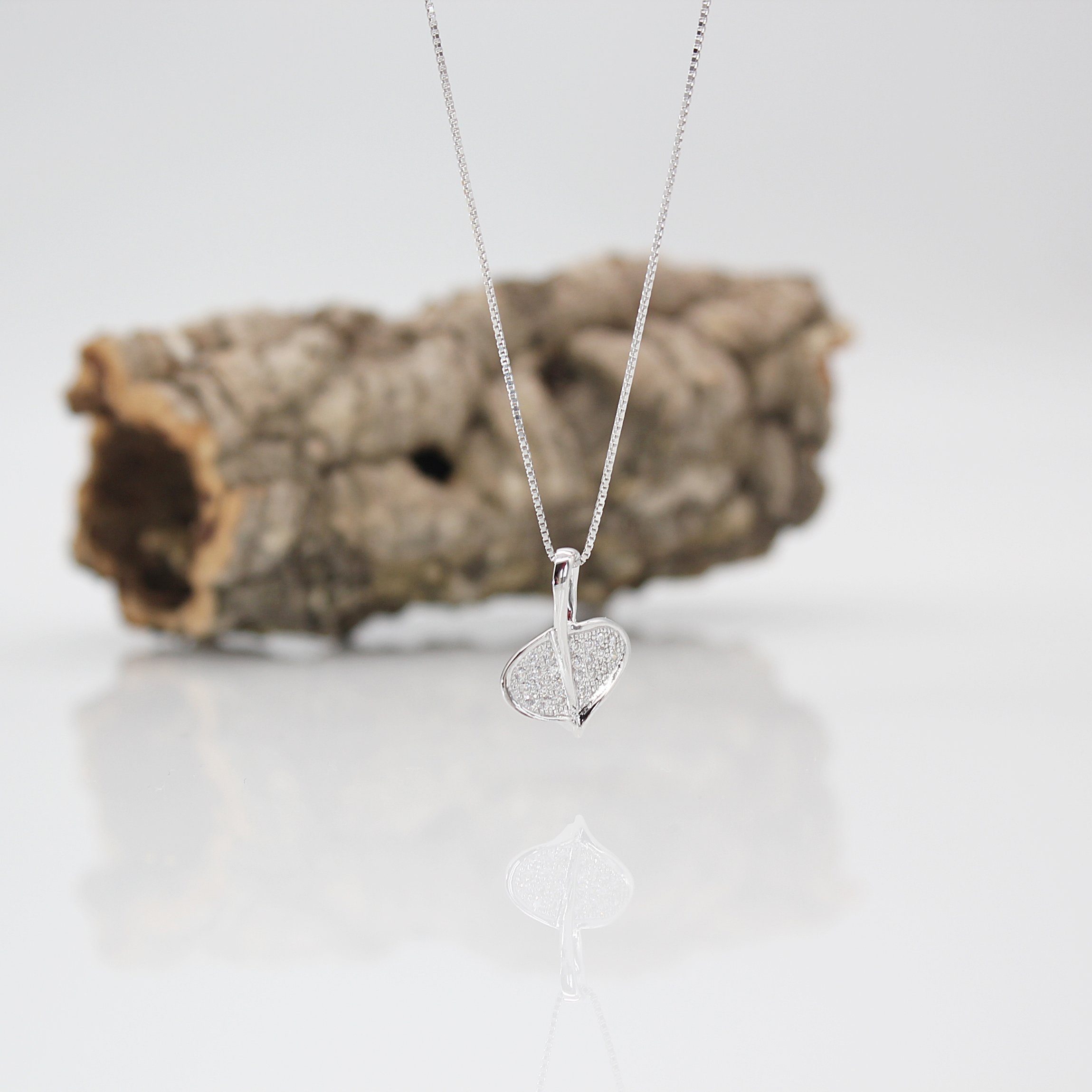 ELLAWIL Silberkette Halskette mit Blattanhänger Kette mit Strasssteine Glüc günstig online kaufen