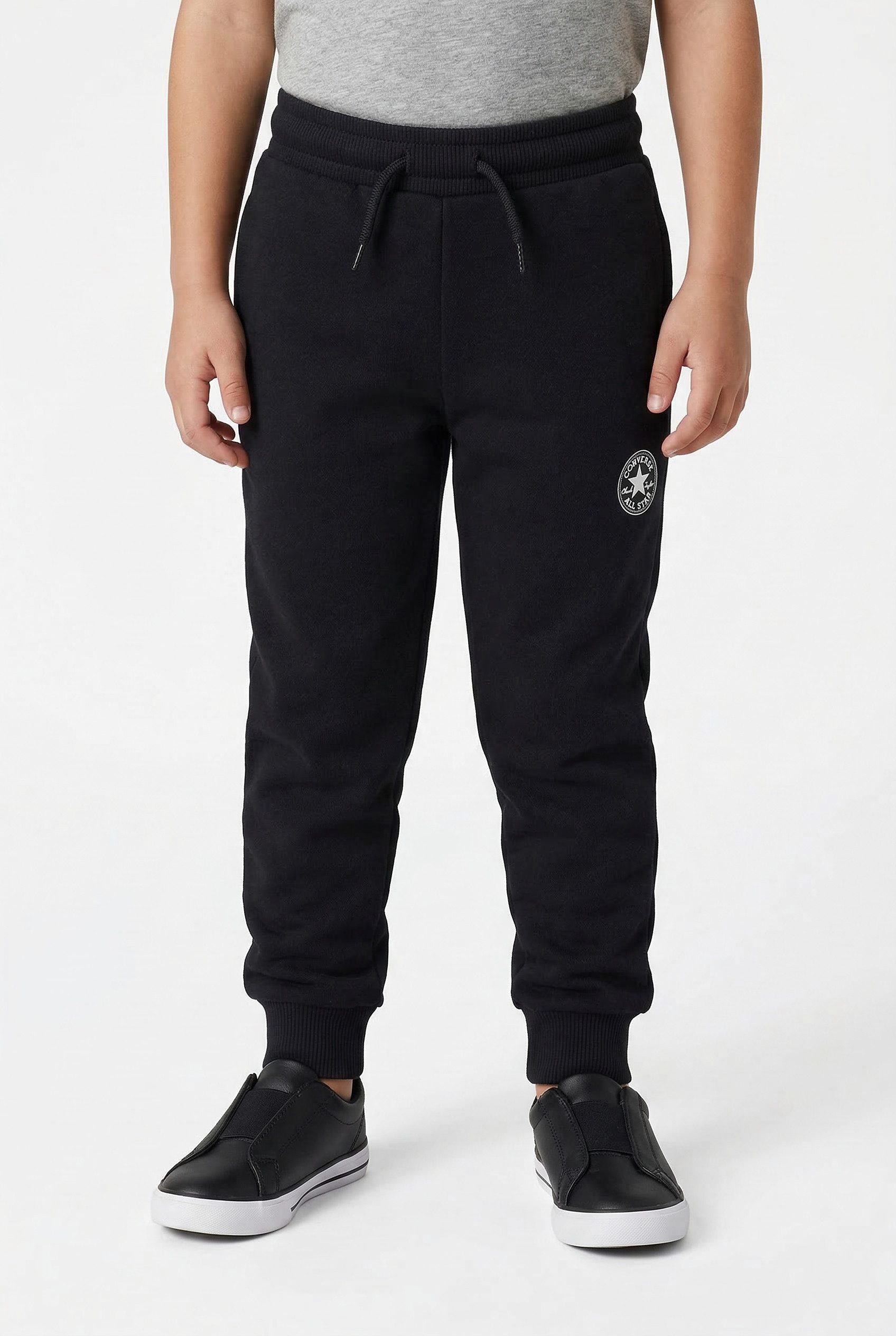 Converse Jogginghose CNVB SIGNATURE CHUCKPATCH JGGR für Freizeit und Training, weiche Sweatware, normale Weite