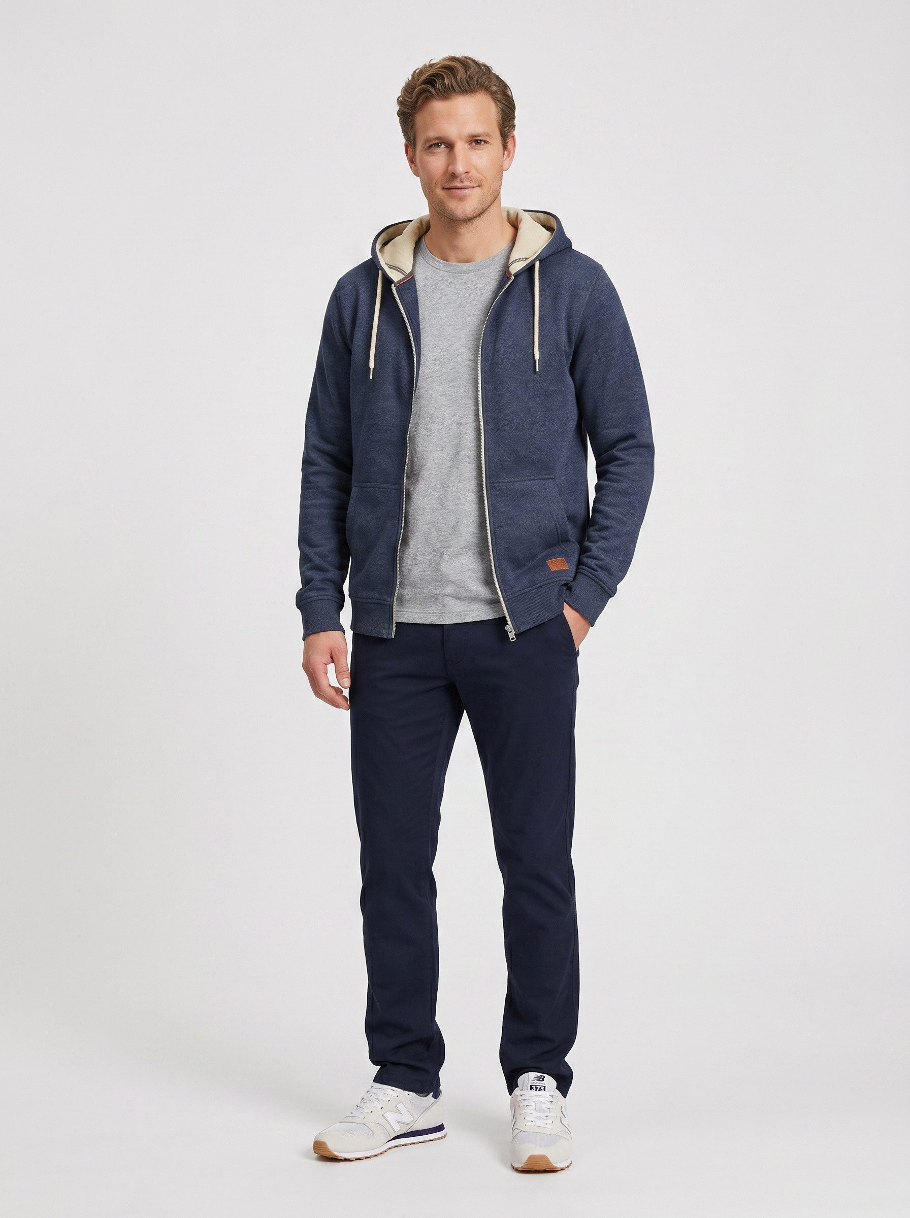 Zum Outfit 6