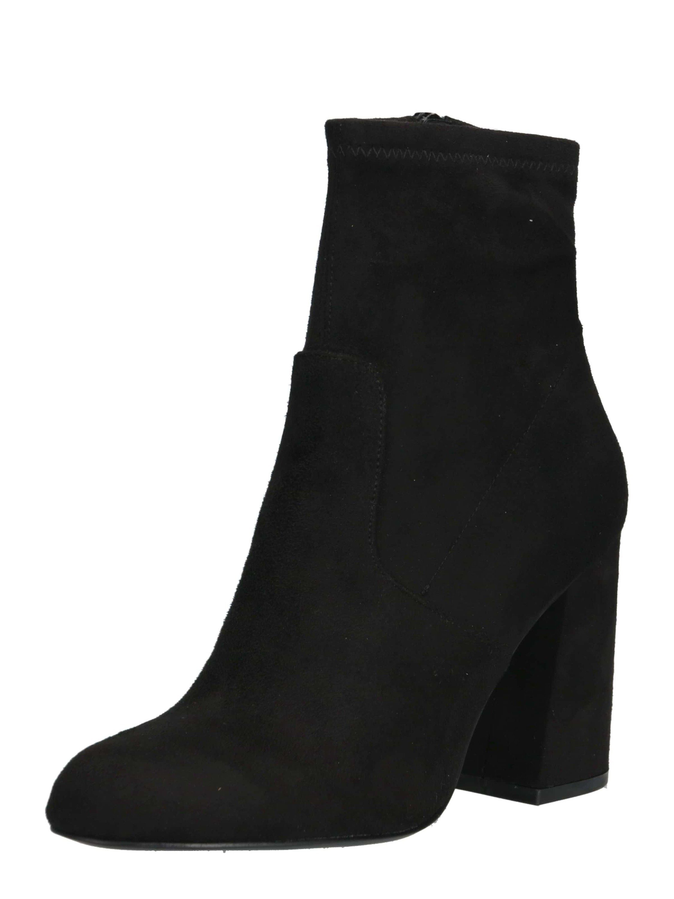expert bootie steve madden