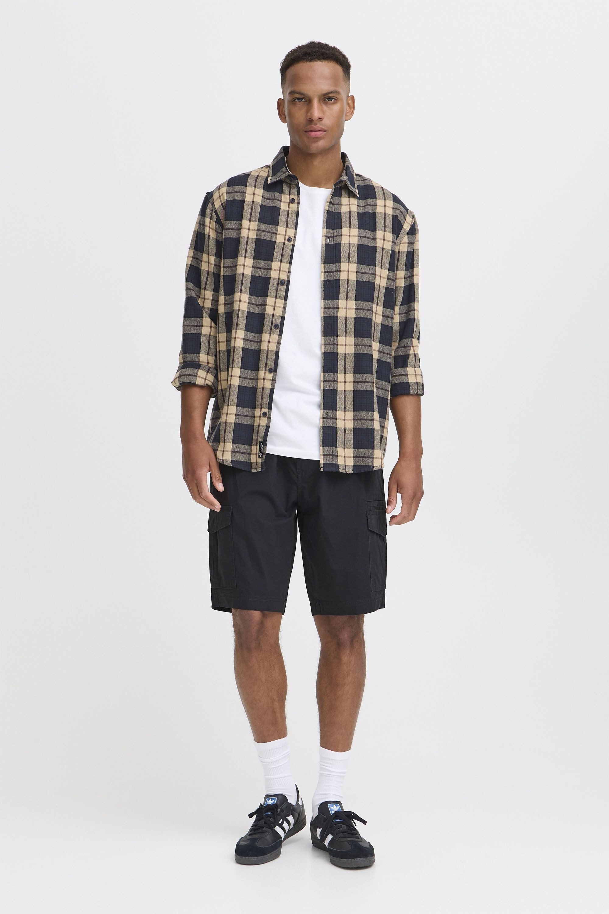 Blend Cargoshorts BHTinal Lässige Cargo-Shorts mit Taschen