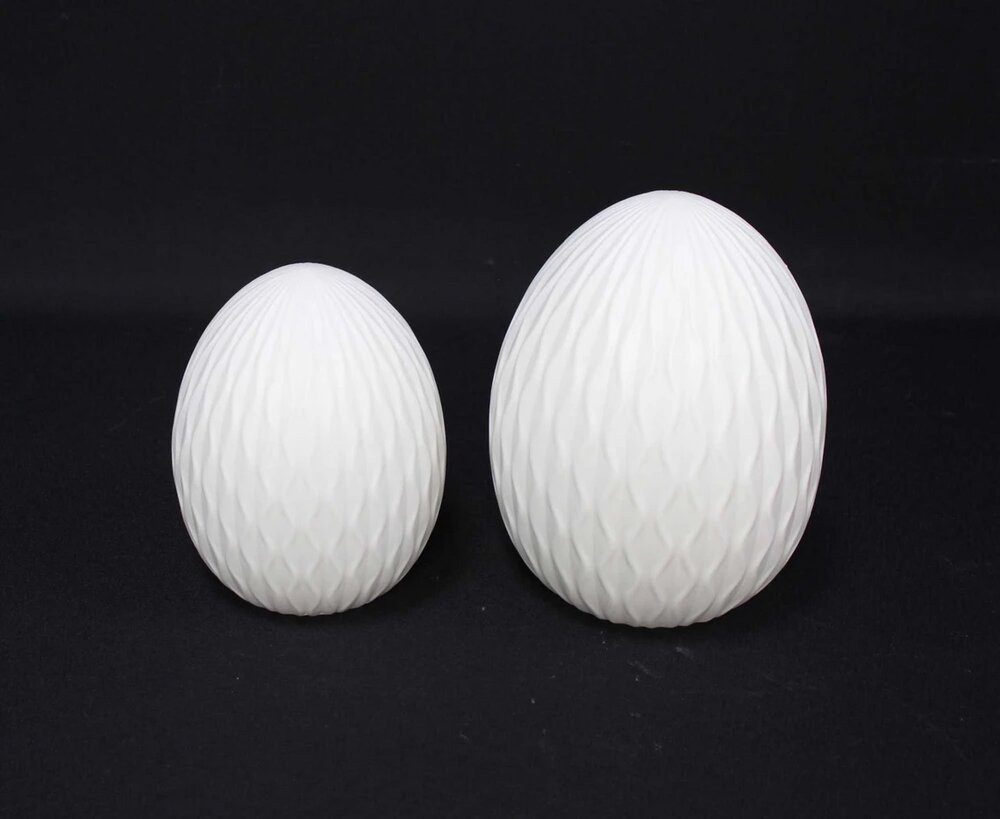 Home-trends24.de Osterfigur LED Ei Osterei Ostereier Weiß Figur Ostern Deko Modern 2er Set (2 St), Ostern