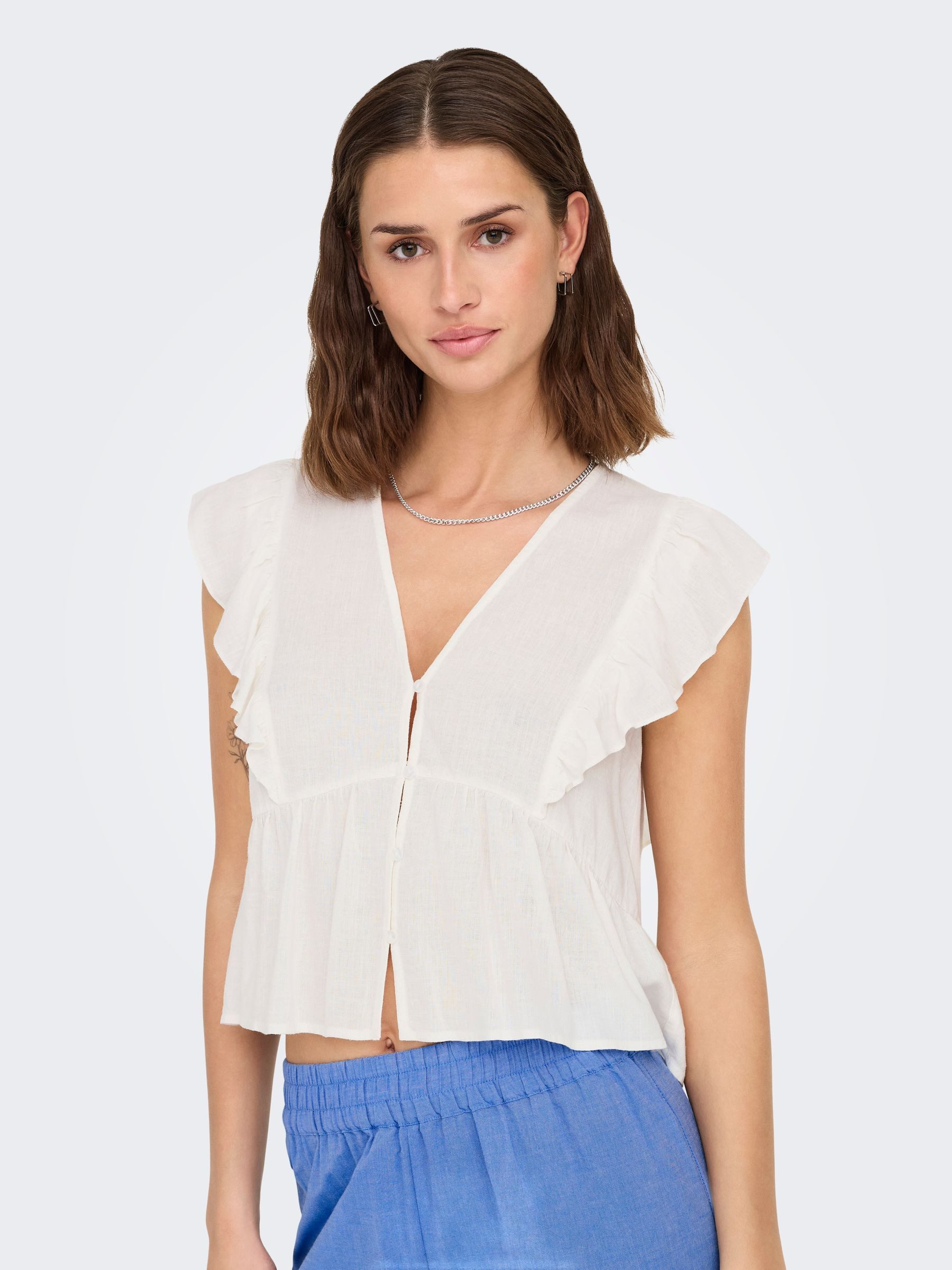 ONLY Blusenshirt Leichtes Sommerdesign mit Rüschendetails & Knöpfen ONLRIAN günstig online kaufen