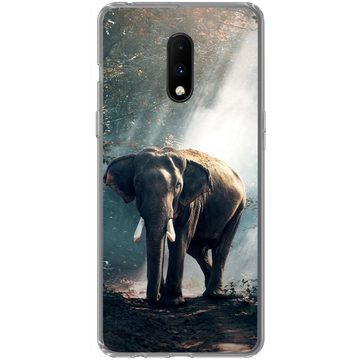MuchoWow Handyhülle Elefant - Tiere - Licht - Wald - Natur - Wildtiere, Phone Case, Handyhülle OnePlus 7, Silikon, Schutzhülle