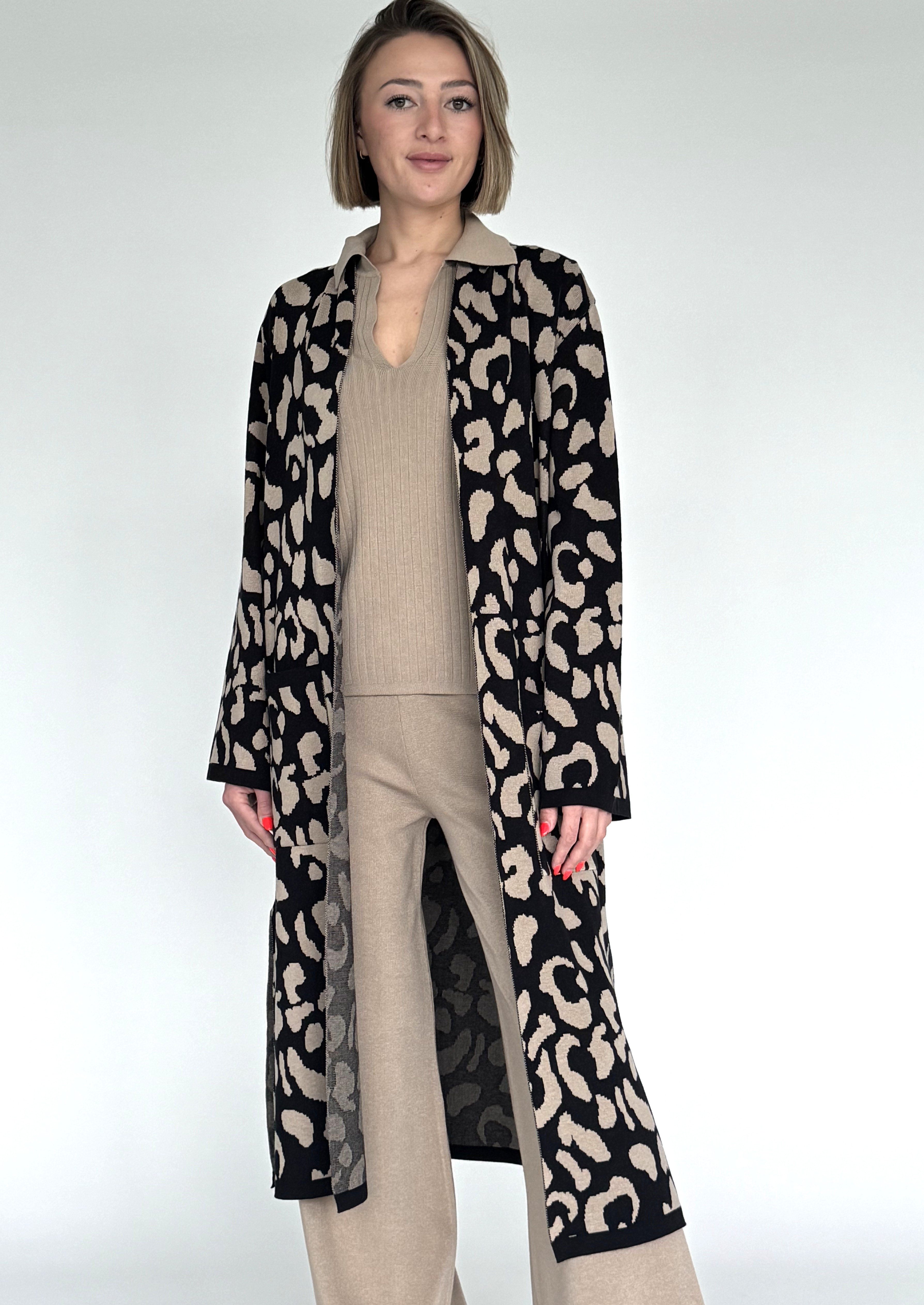 Zuckerwatte Strickmantel modischer Jacquardstrick, aus wertiger Viskose Str günstig online kaufen