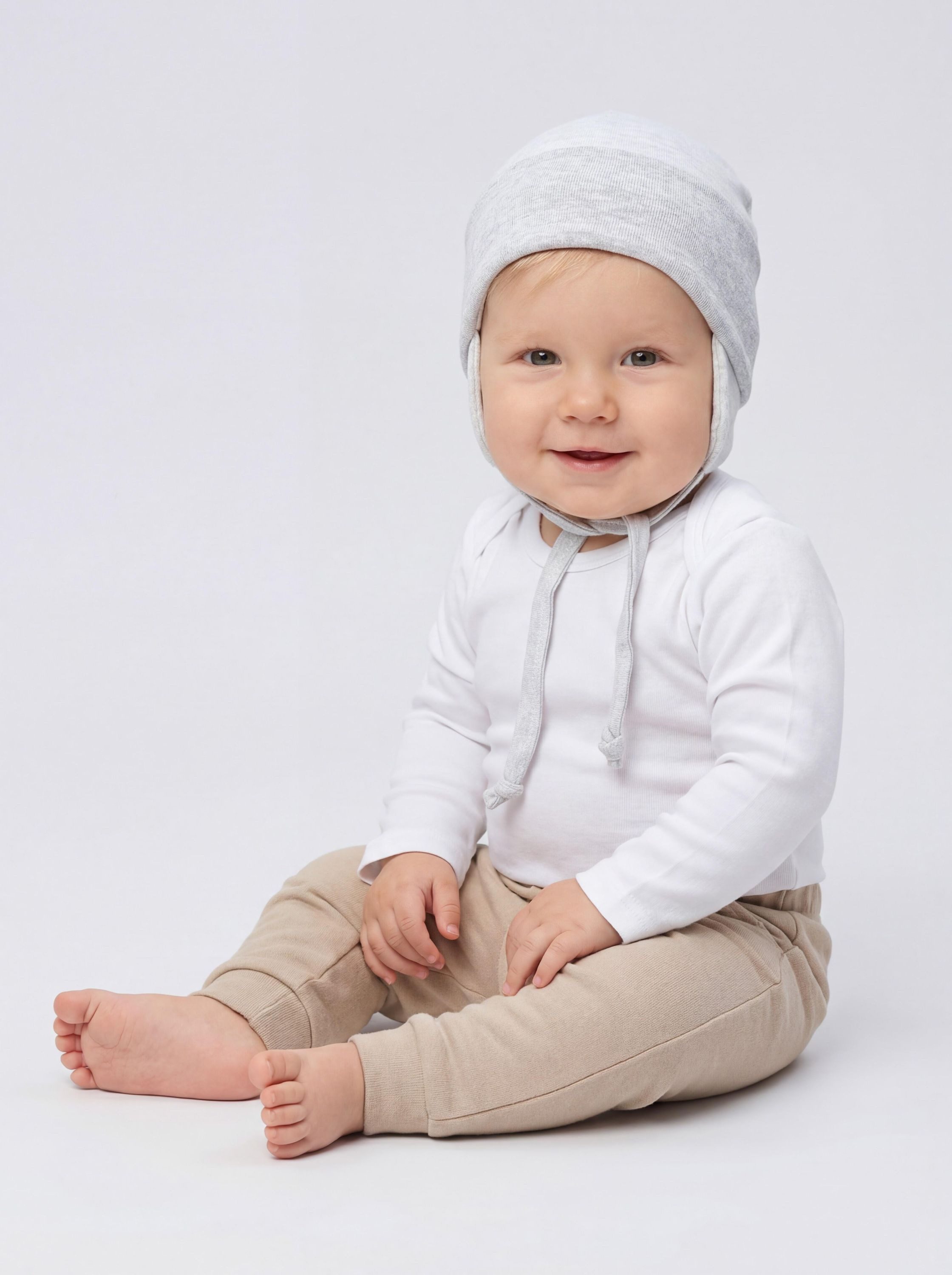 TupTam Erstlingsmütze TupTam Baby Erstlingsmütze mit Ohrenklappen 2er Pack