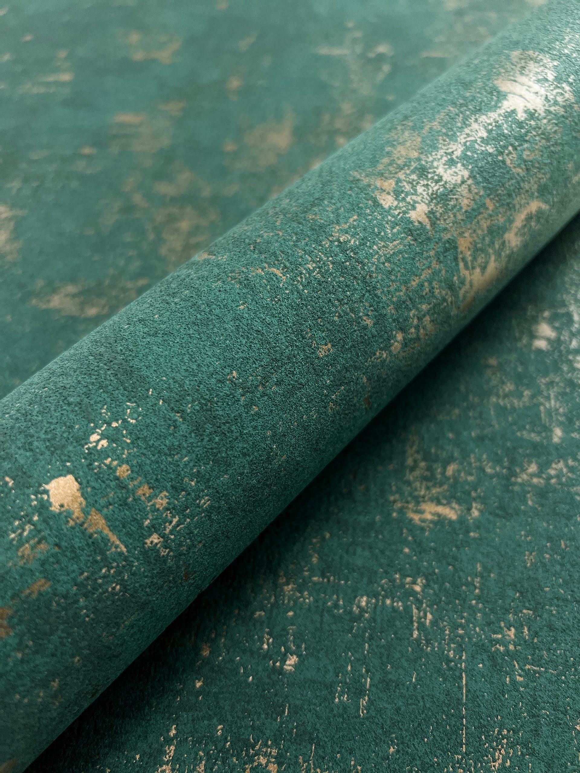 Newroom Vliestapete Kiba Dark Green Tapete Betonwand Beton,Zement,Metallic, günstig online kaufen