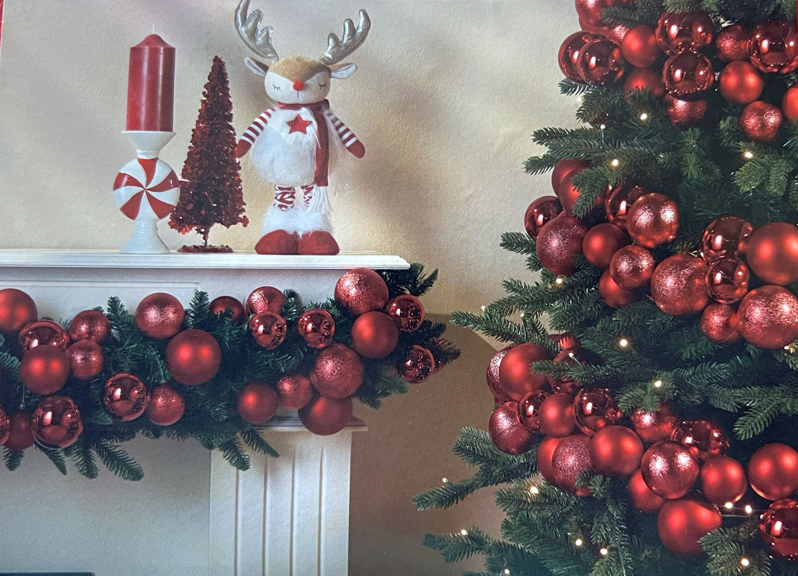 edelman Weihnachtsbaumkugel Weihnachtskugel-Girlande 180 cm – 80 Kugeln Rot oderChampagnerfarben, aus 50% recyceltem Kunststoff