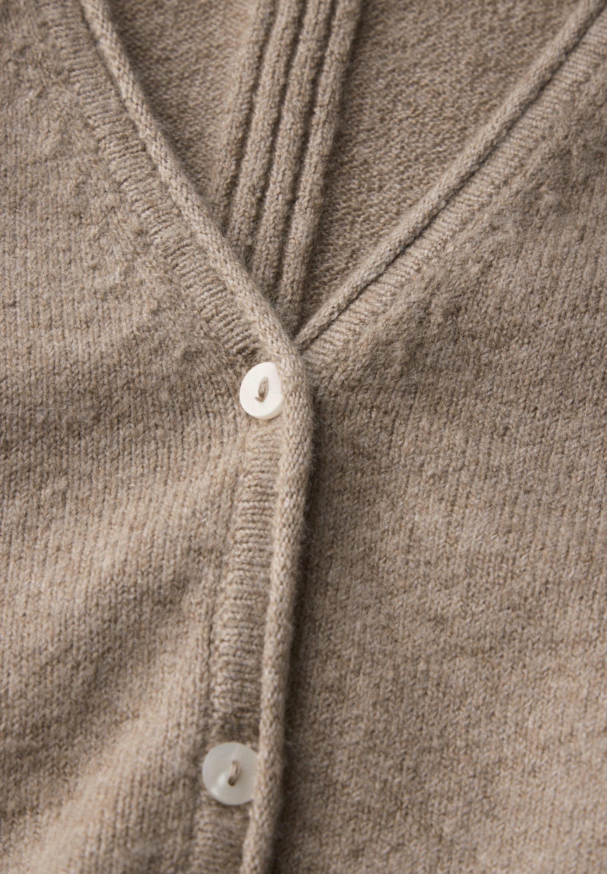 STREET ONE Cardigan mit V-Ausschnitt