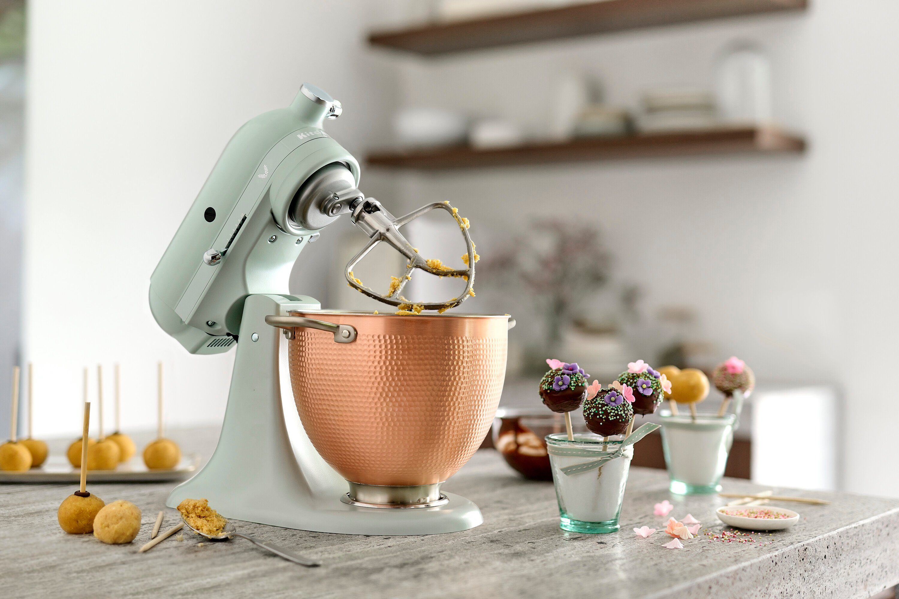 KitchenAid Küchenmaschine KitchenAid 4,7 L Artisan 5KSM180LEELB Küchenmaschine Blossom