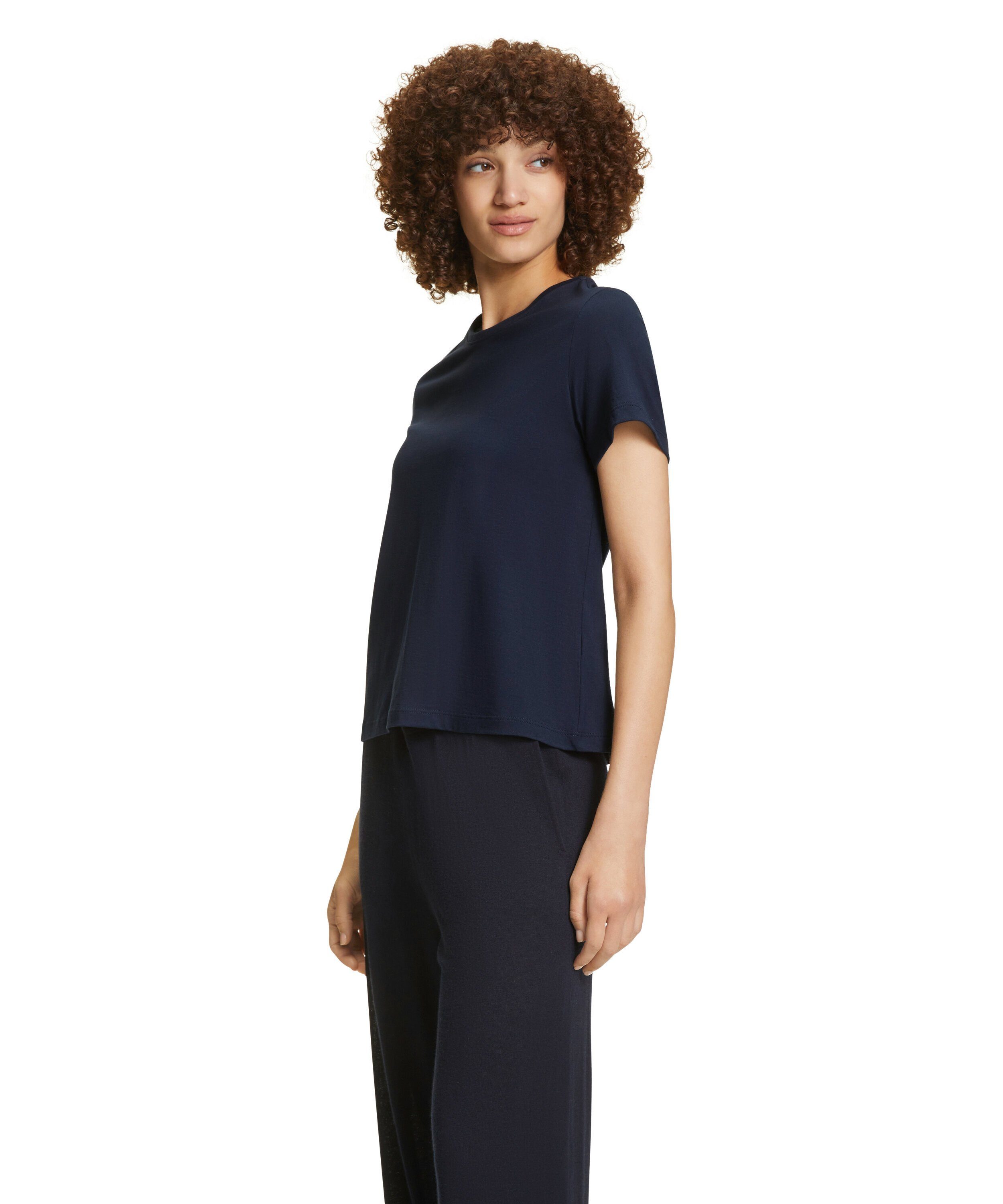 FALKE T-Shirt T-Shirt aus hochwertiger Pima-Baumwolle (1-tlg., 1) aus hochwertiger Pima-Baumwolle