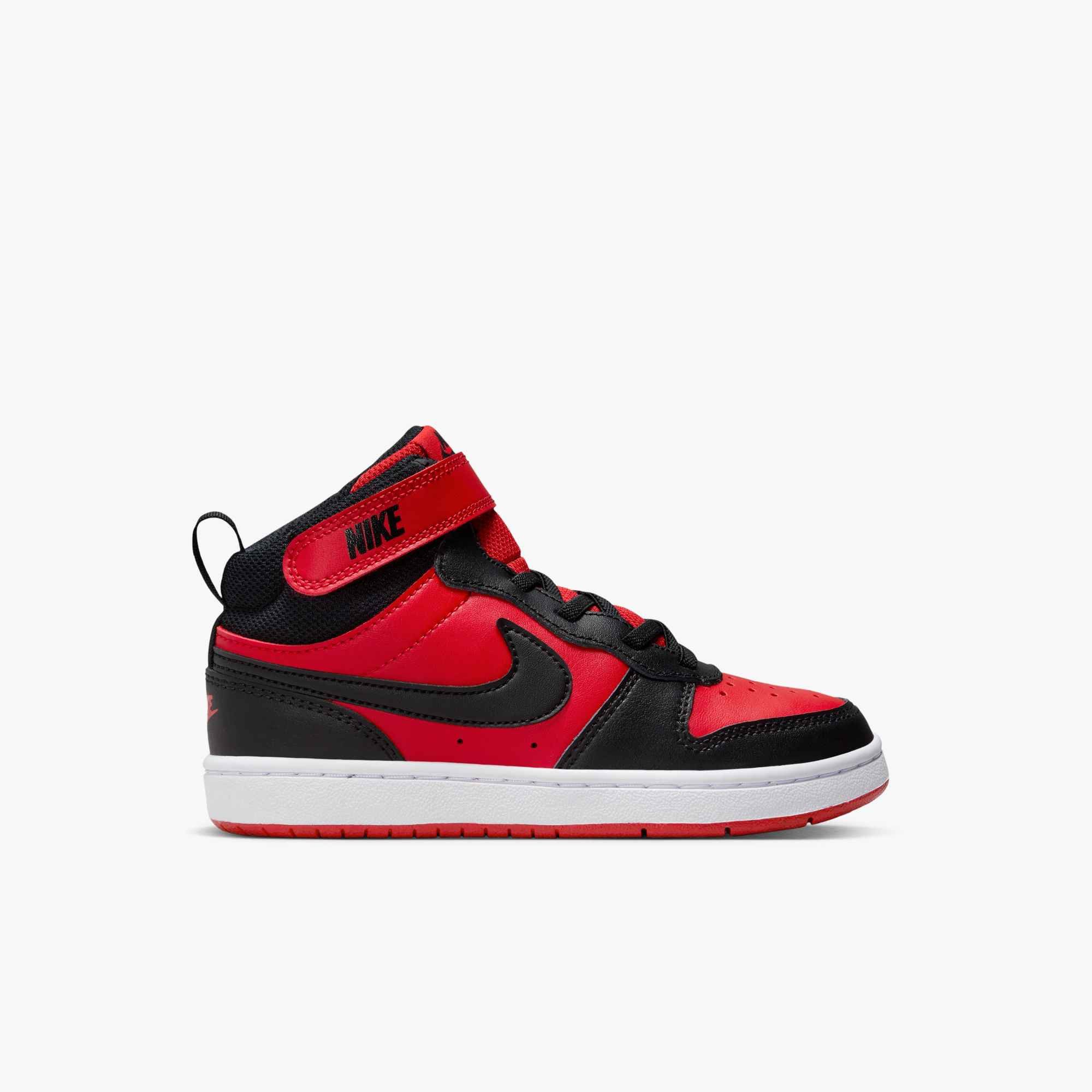 Nike Sportswear COURT BOROUGH MID 2 (PSV) Sneaker inspiriert vom Air Force 1, für Basketball und sportlichen Alltag