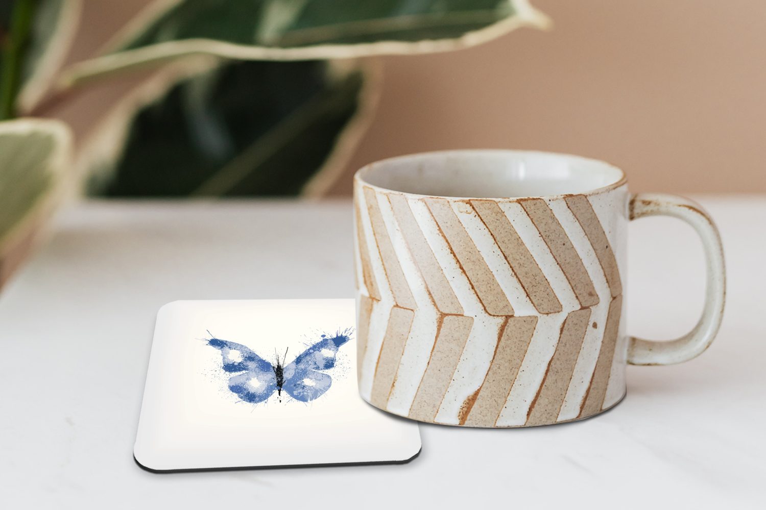 eines Illustration Gläser, für Eine Zubehör blauen Schmetterlings, Untersetzer, 6-tlg., Glasuntersetzer Tischuntersetzer, Tasse Glasuntersetzer, MuchoWow Korkuntersetzer,