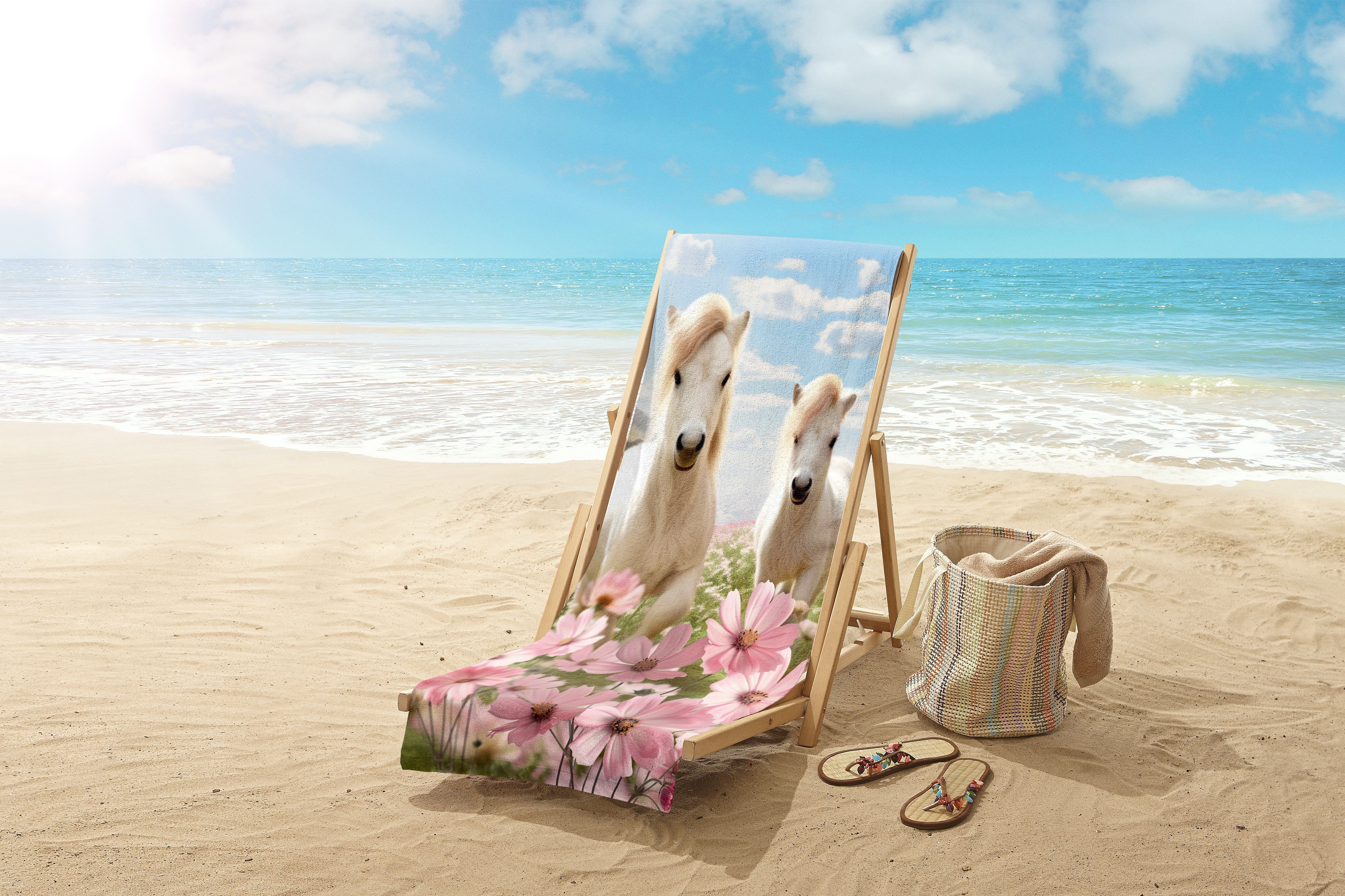 good morning Strandtuch Strandtuch 75x150 cm Frottee Philou Weiße Pferde mit Blumen rosa, Frottee (Spar Set, 1-St), 1 x Strandtuch Good Morning 75x150 cm rosa