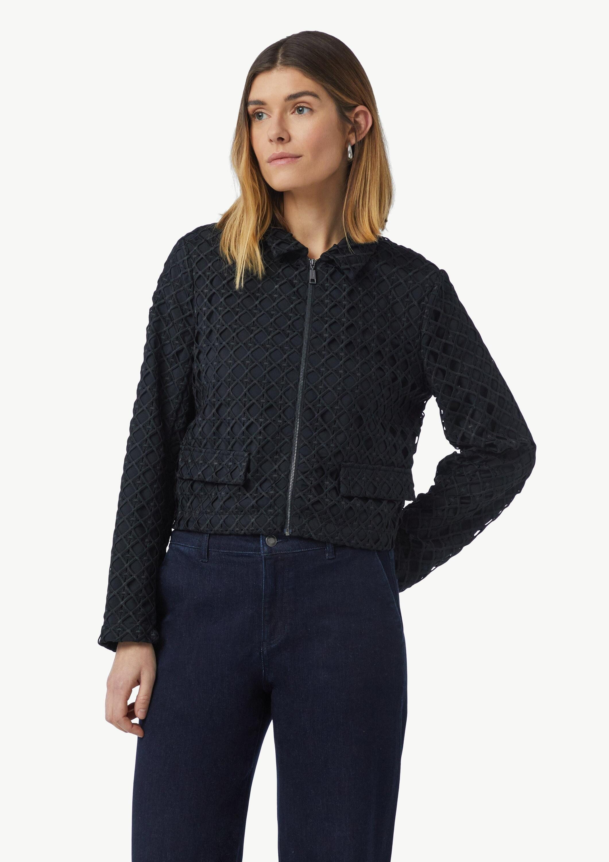 comma Jackenblazer Indoor-Jacke Verkürzte Jacke mit hochwertiger Spitze