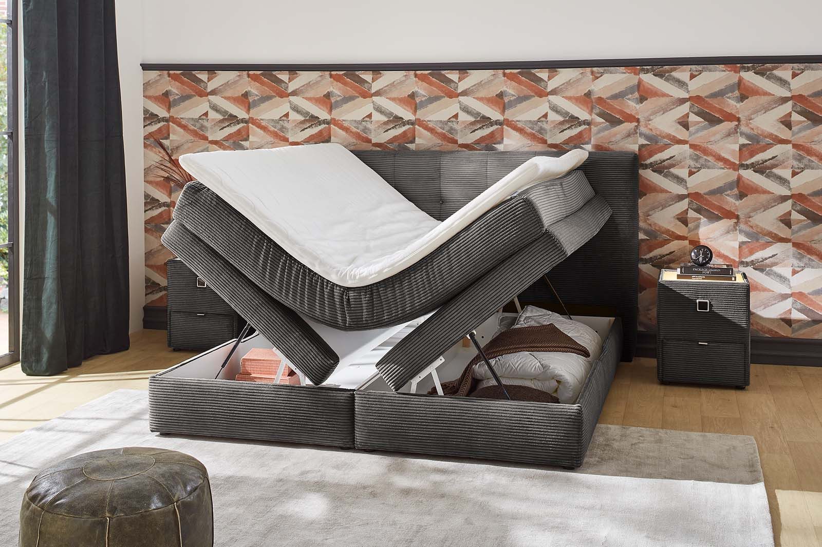 Jockenhöfer Gruppe Boxspringbett AMY in Cord, erhältlich in den Breiten 180cm & 200cm, mit Bettkasten & Kaltschaum-Topper