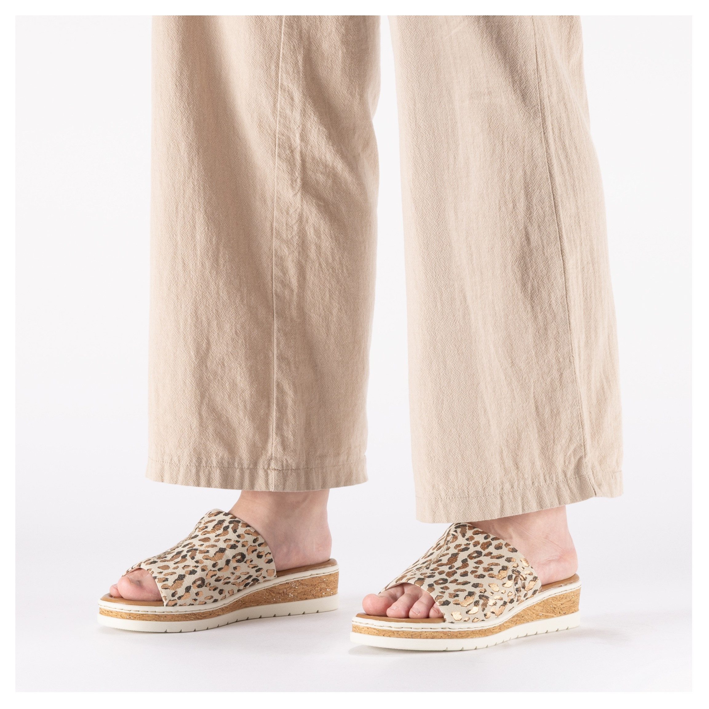 Rieker Pantolette Sommerschuh, Hausschuh, Keilabsatz, zum Schlupfen günstig online kaufen