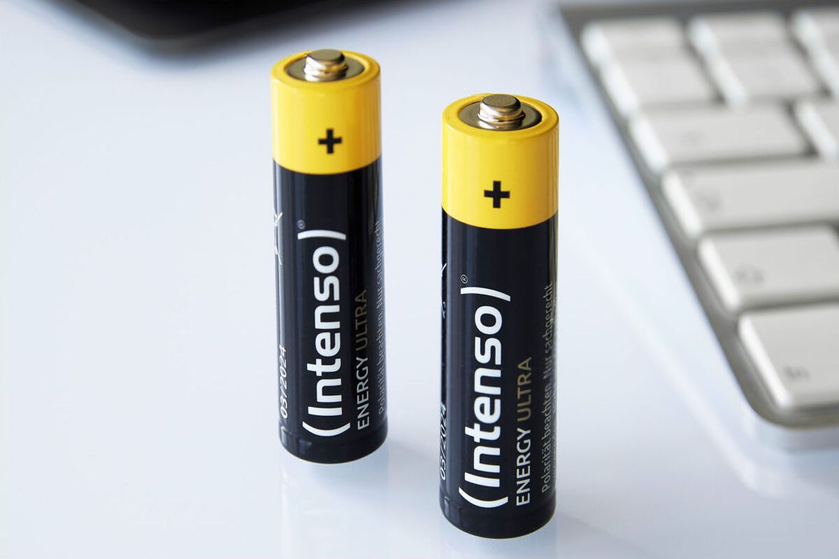 Intenso Energy Ultra AA (100 Stück) Batterie, LR06 (100 St)