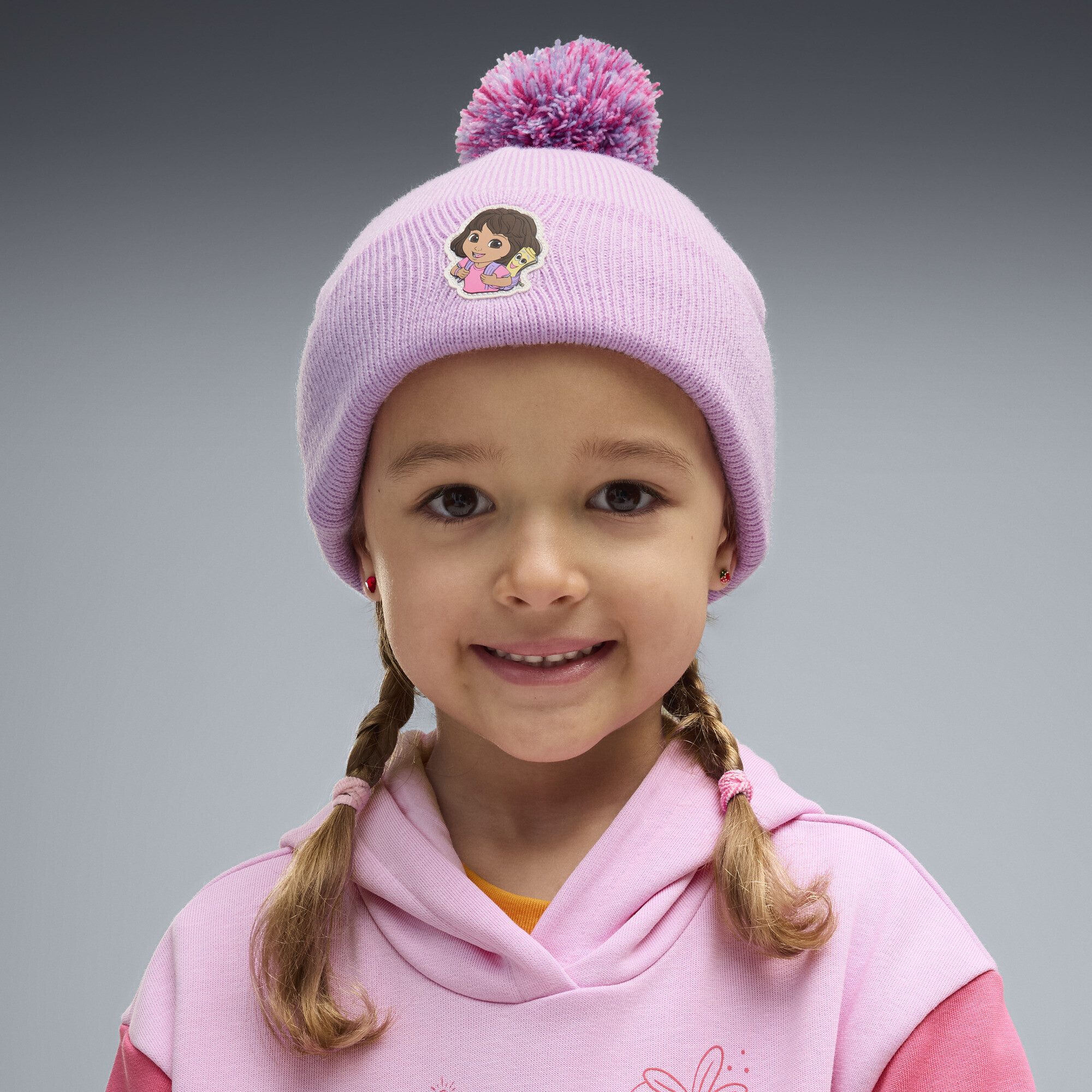 PUMA Beanie PUMA x DORA THE EXPLORER Mid Crown Bommelmütze Kinder
