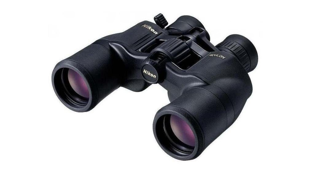 Nikon Fernglas Aculon A211 8-18x42 Fernglas