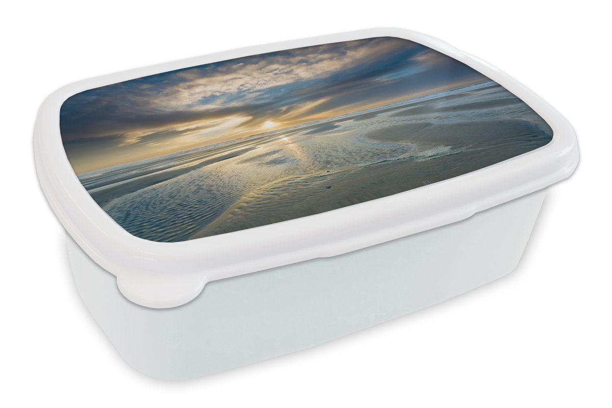 MuchoWow Lunchbox Meer - Wolken - Grau, Kunststoff, (2-tlg), Brotbox für Kinder und Erwachsene, Brotdose, für Jungs und Mädchen weiß