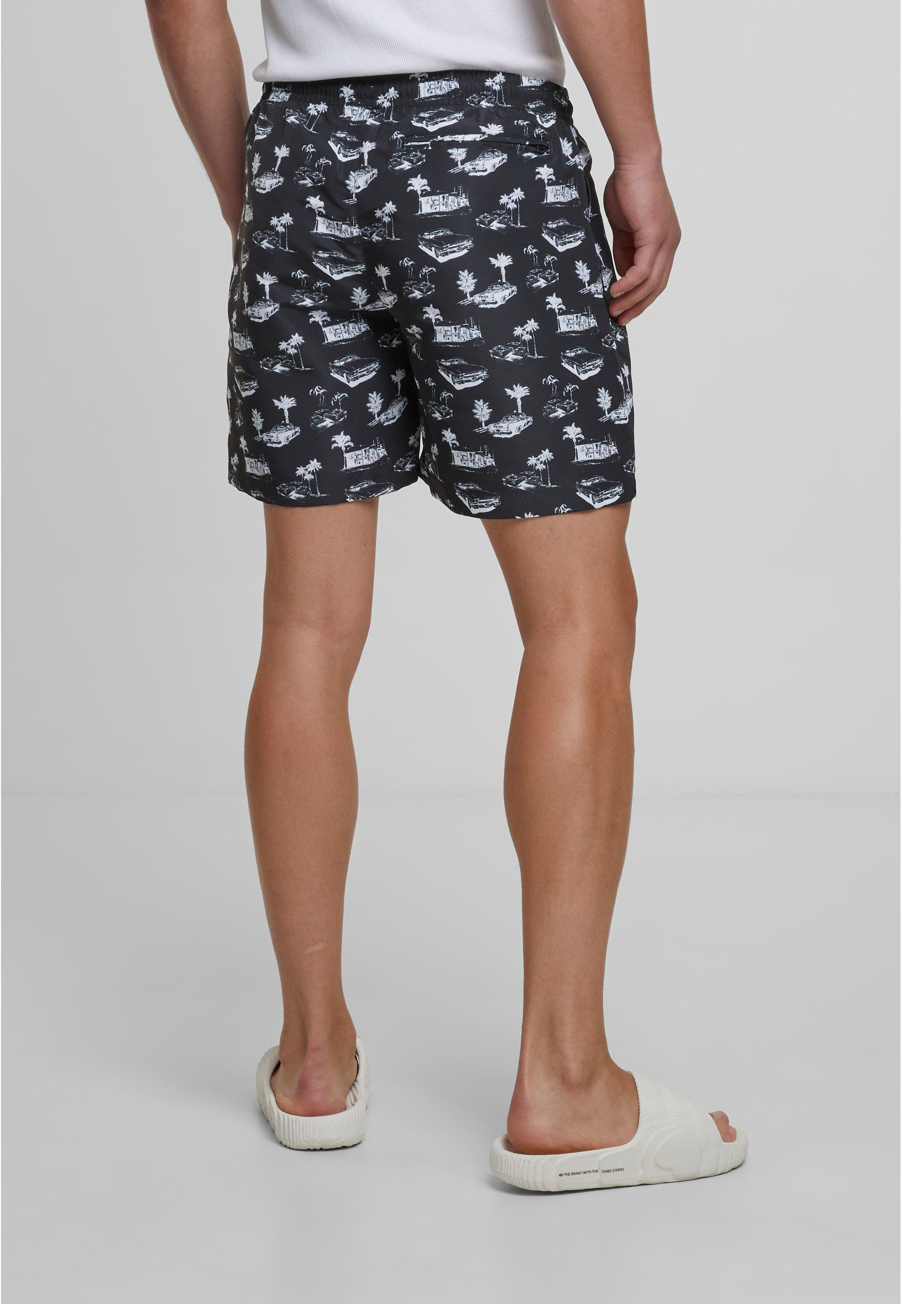 URBAN CLASSICS Badeshorts Urban Classics Herren Pattern Swim Shorts – Bild 5 von 5