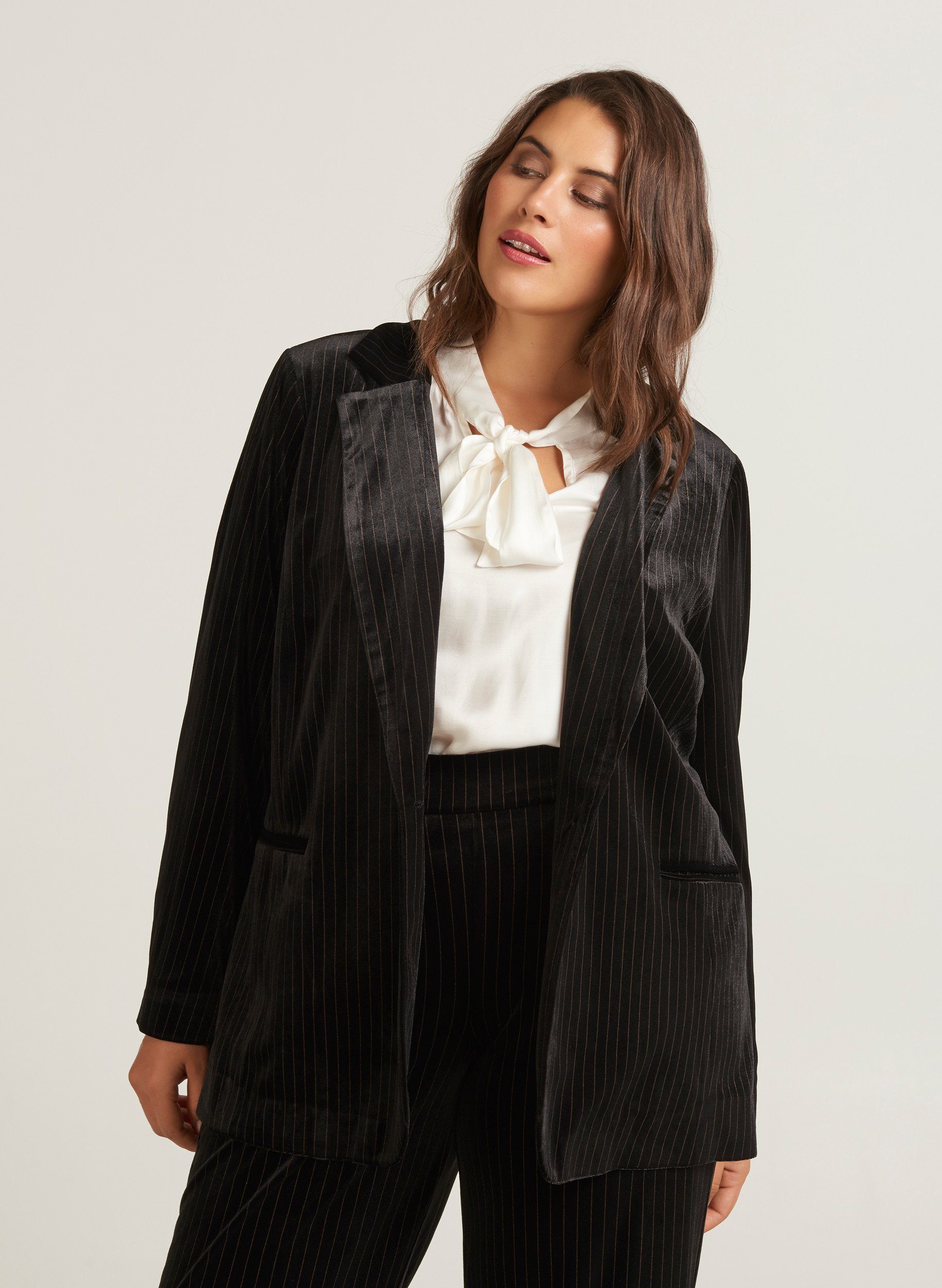 Zizzi Jackenblazer Damen Große Größen Blazer Samt Streifen Anzug Business  Jacke online kaufen | OTTO