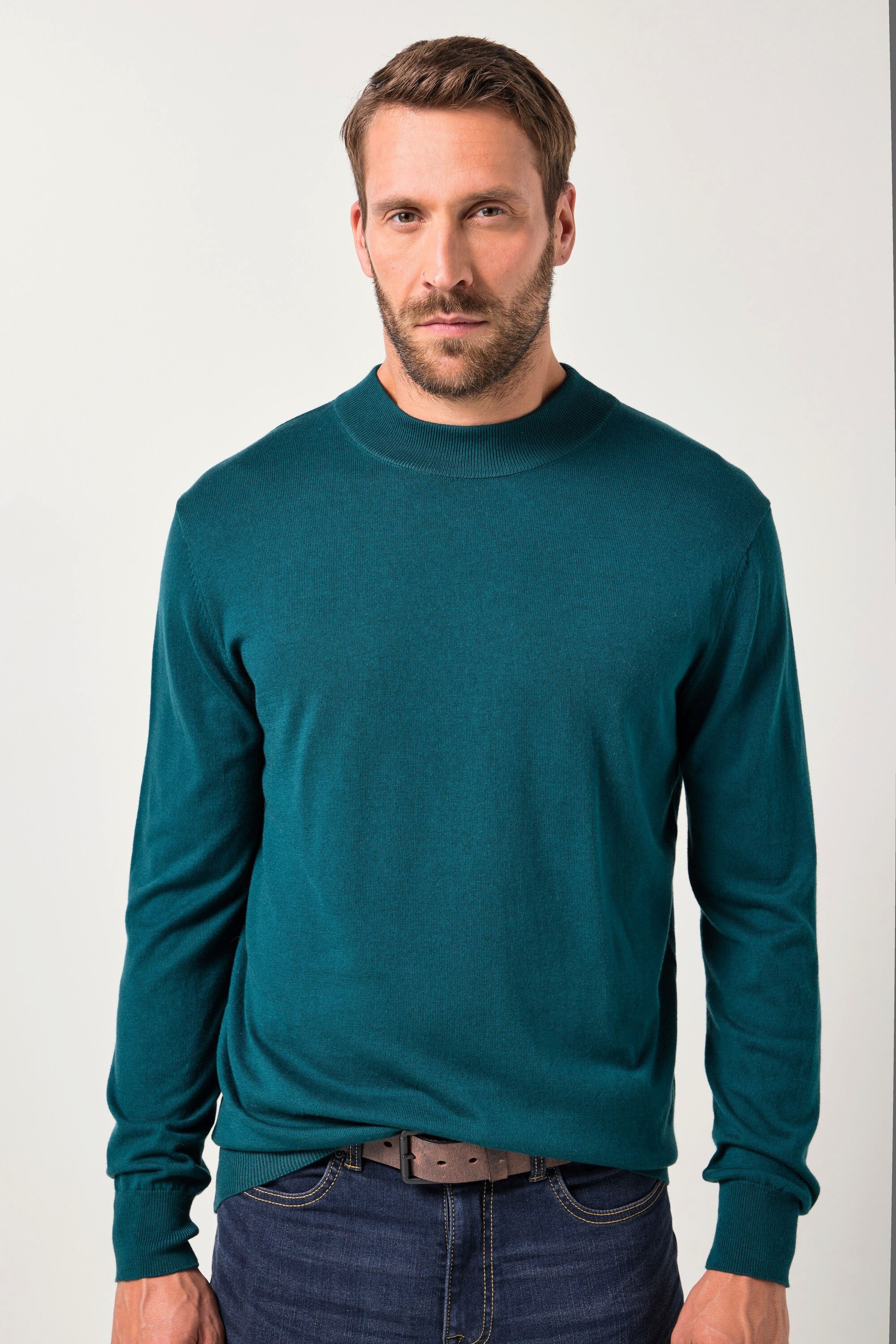 Rundhalspullover Pullover recycelte Materialien Stehkragen